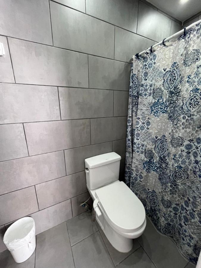 Sea Breeze Tunnel Hideaway 2 view 5