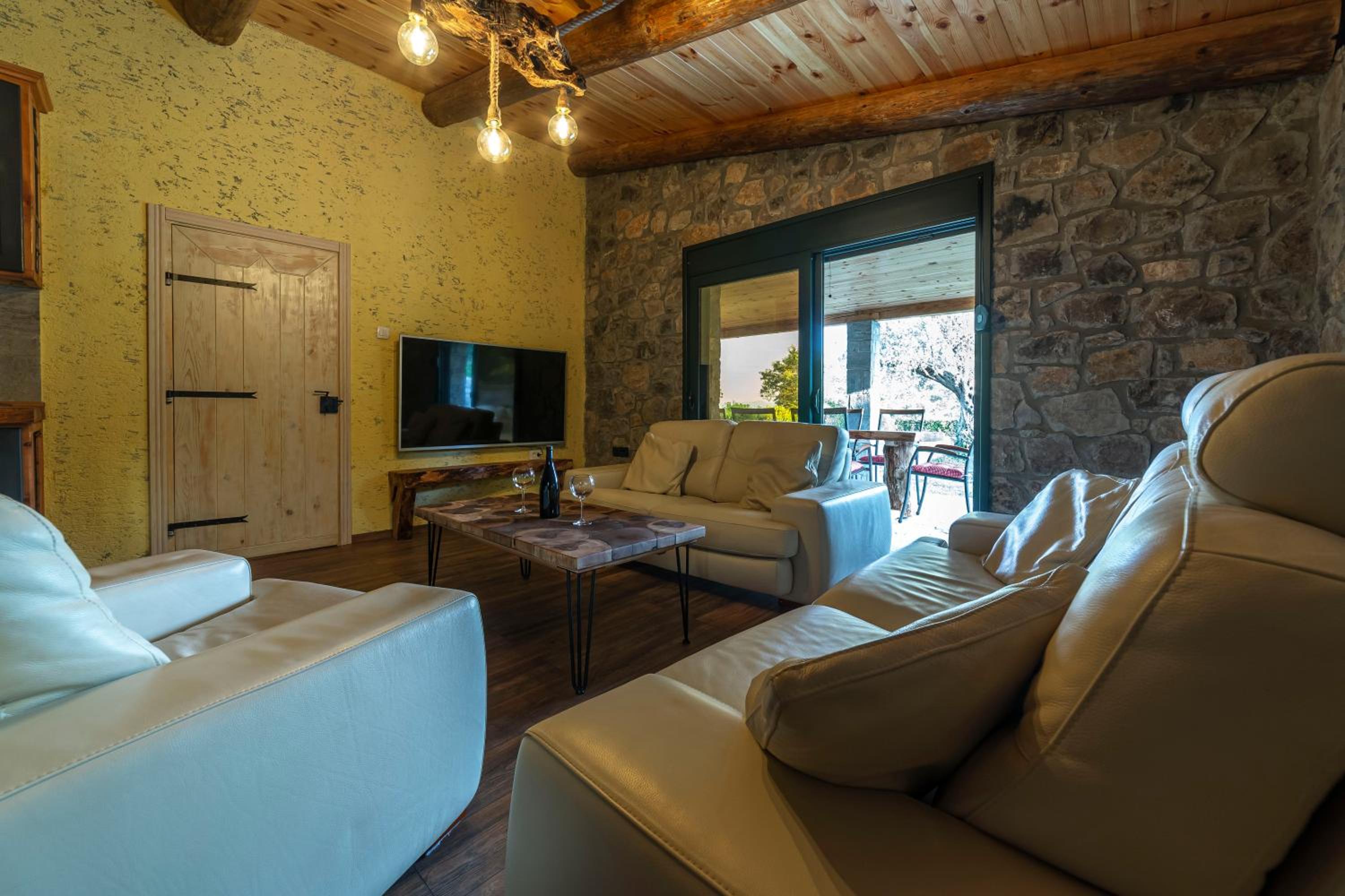 Rustic Cottage Montenegro Bridje