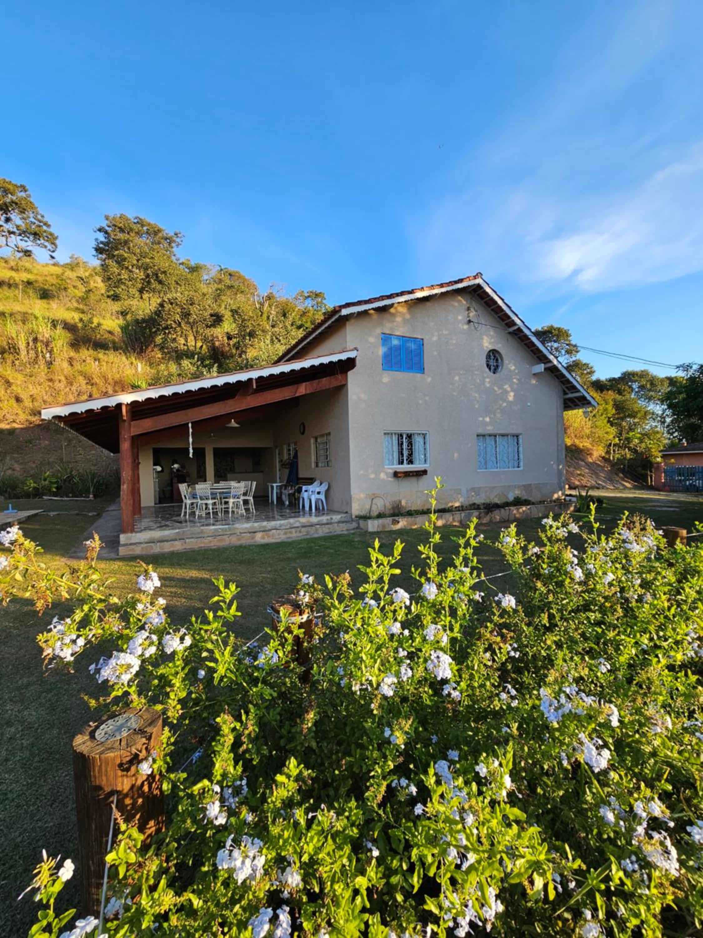 Casa de campo Bela Vista com Piscina na montanha