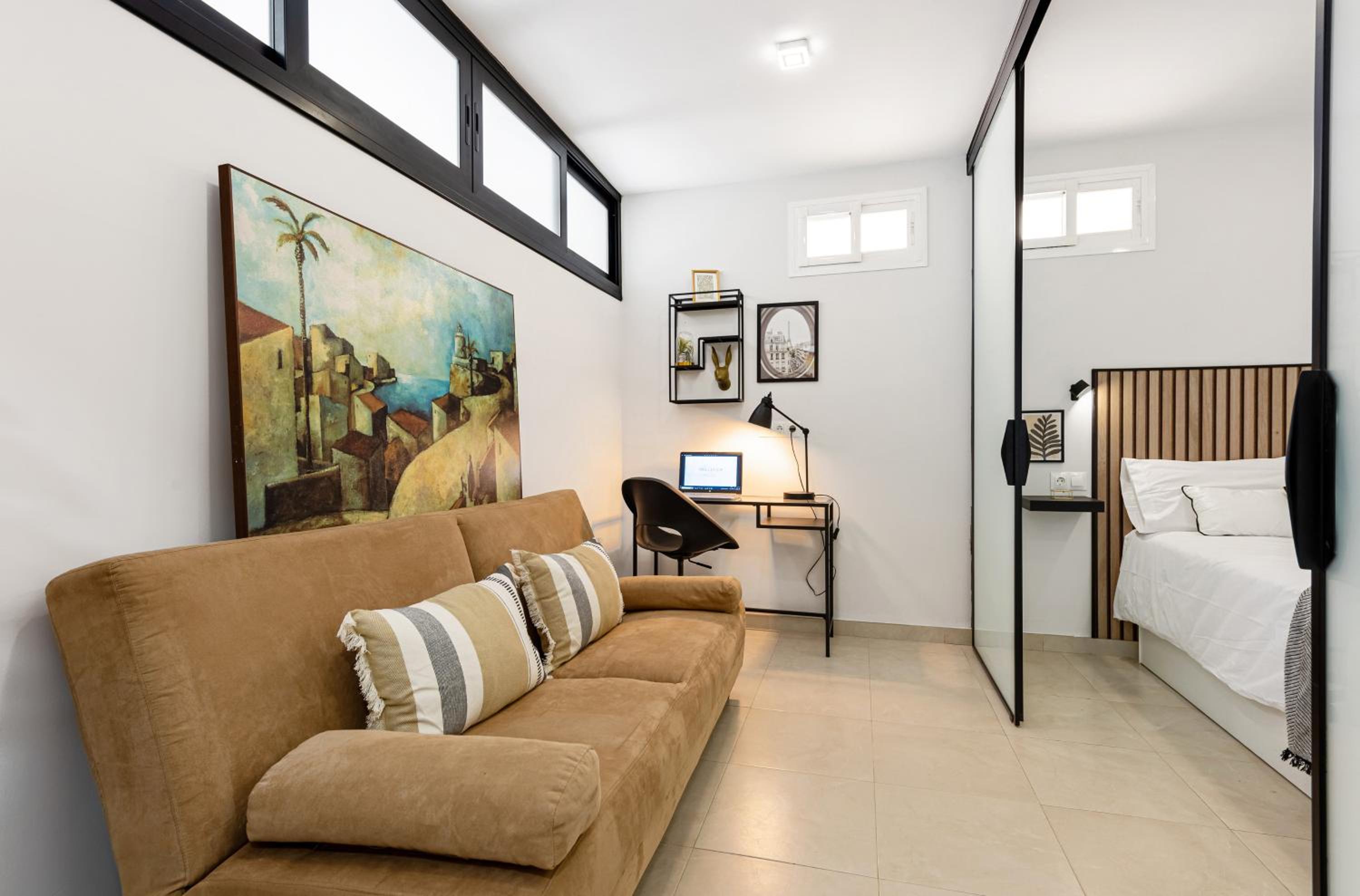 Roca Apt Private swimming pool Beach Parking