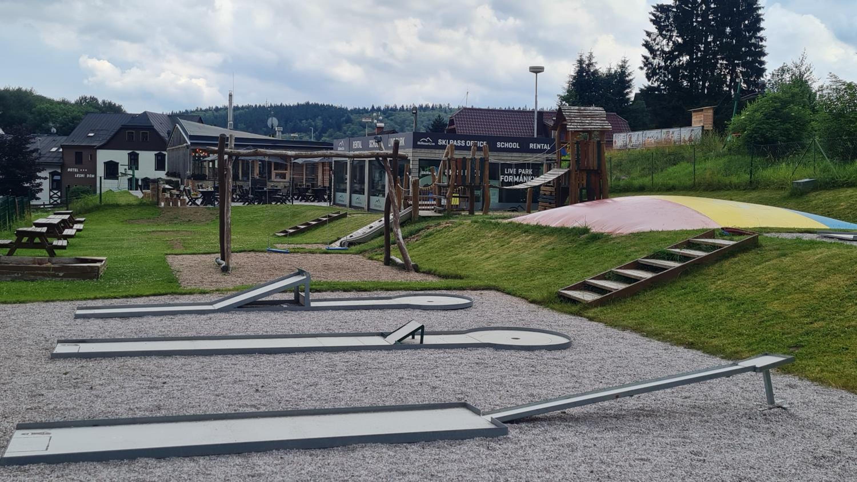 Krásný apartmán u sjezdovky v Janských Lázních