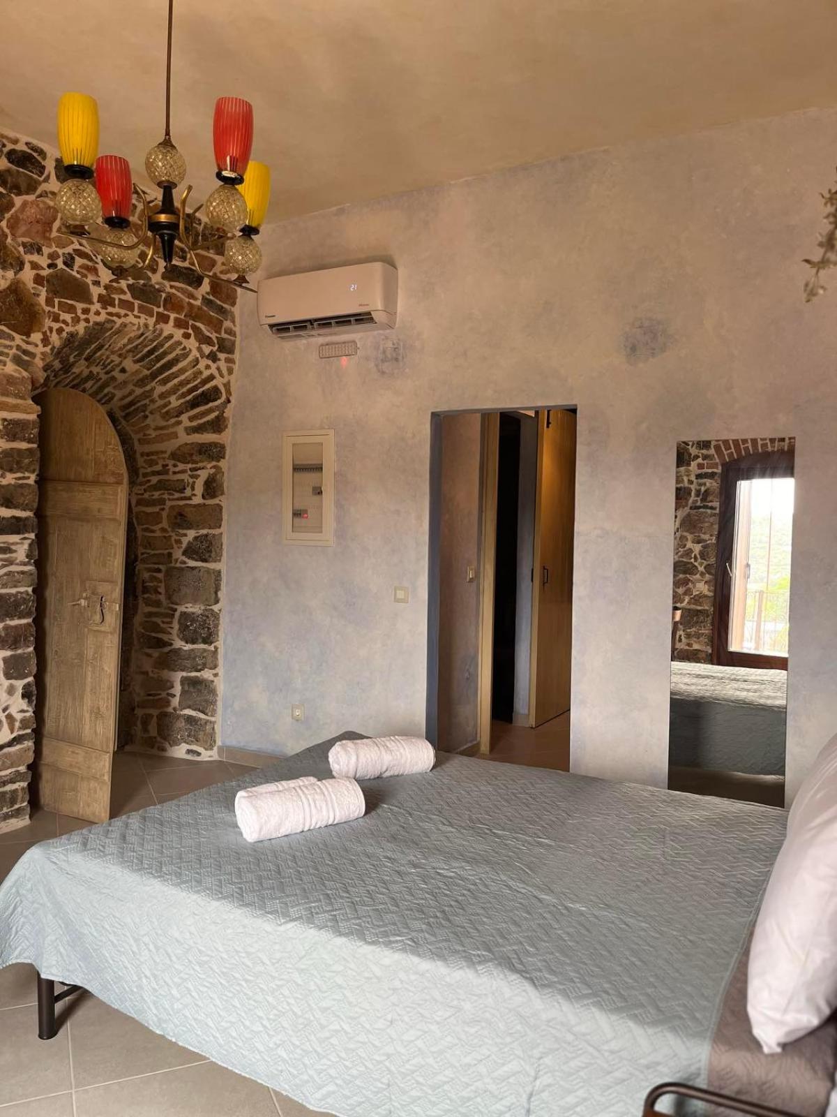 Vlychos Olympi Lodges - Chios Cozy Getaways