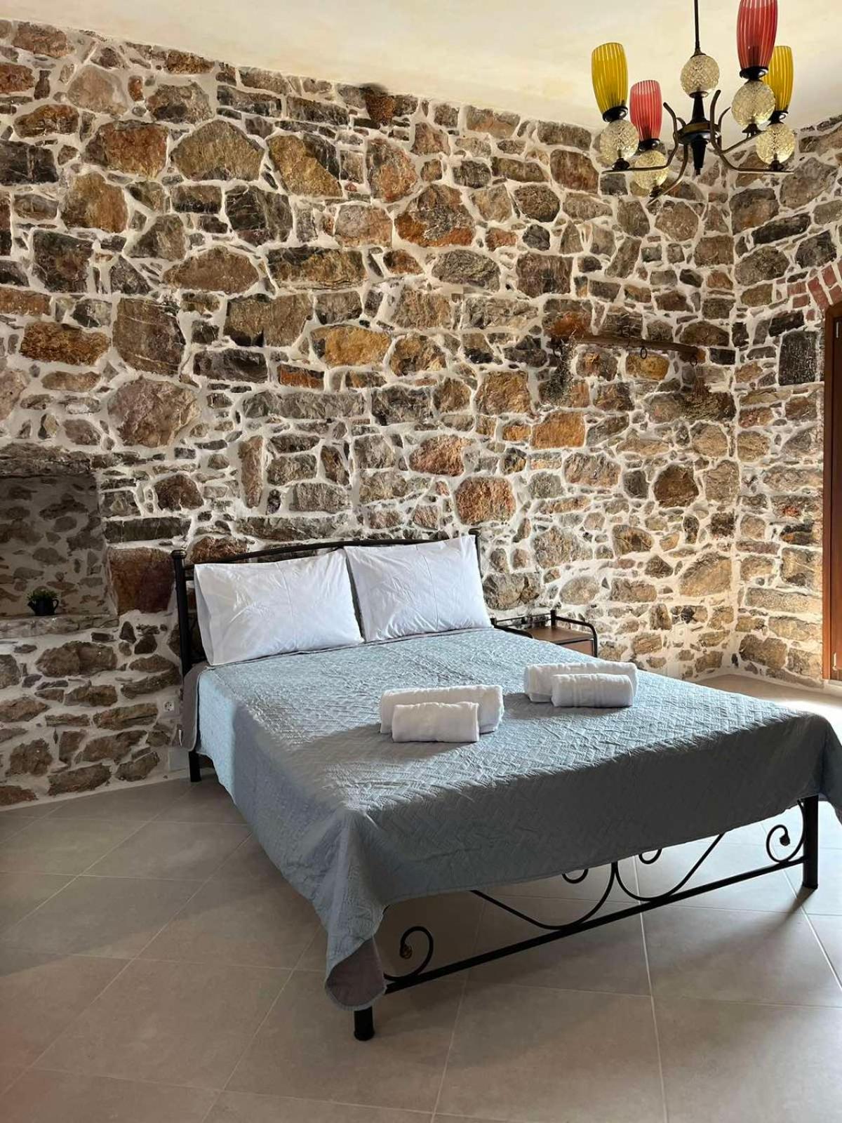 Vlychos Olympi Lodges - Chios Cozy Getaways