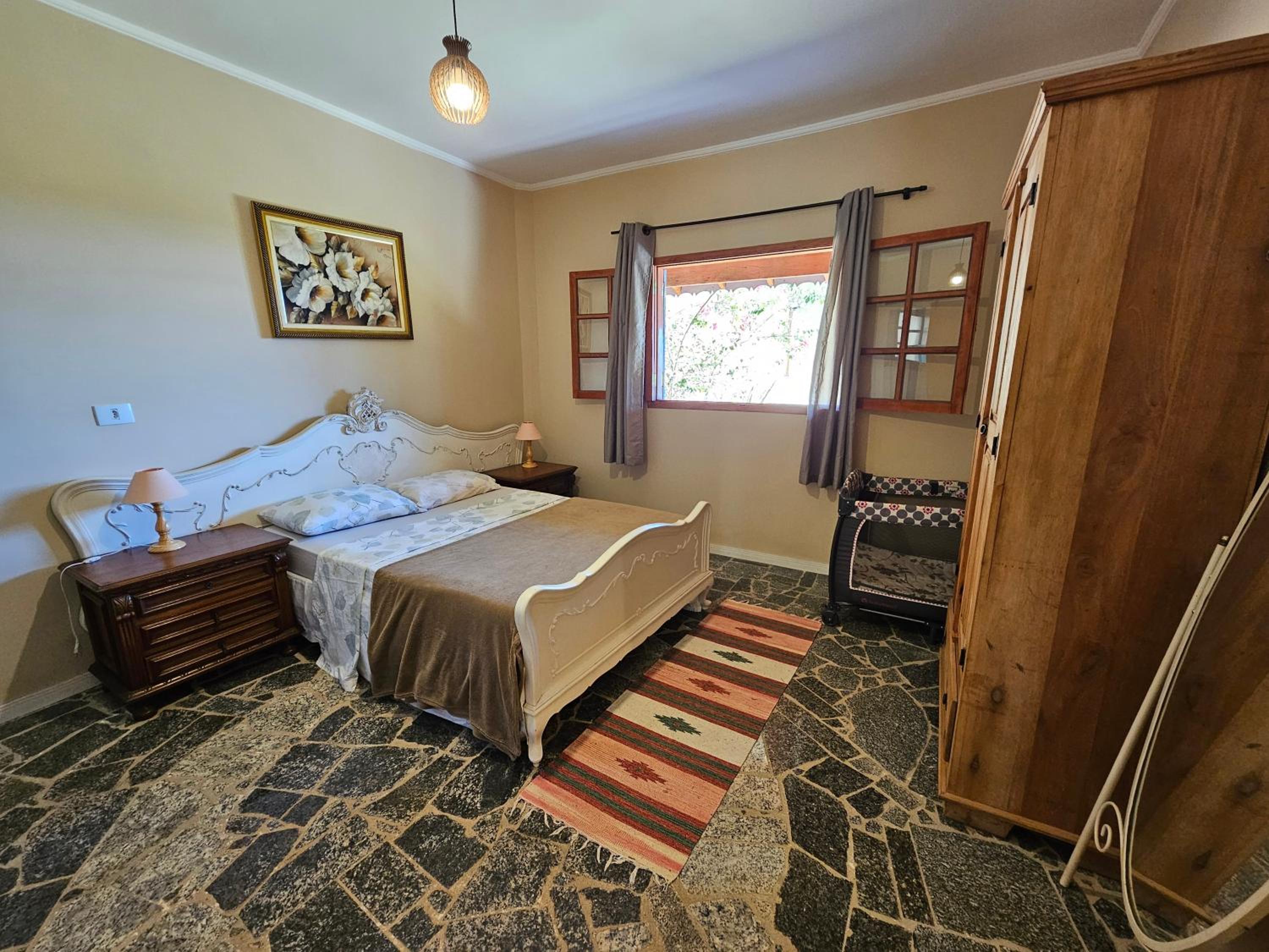 Casa de campo Bela Vista com Piscina na montanha