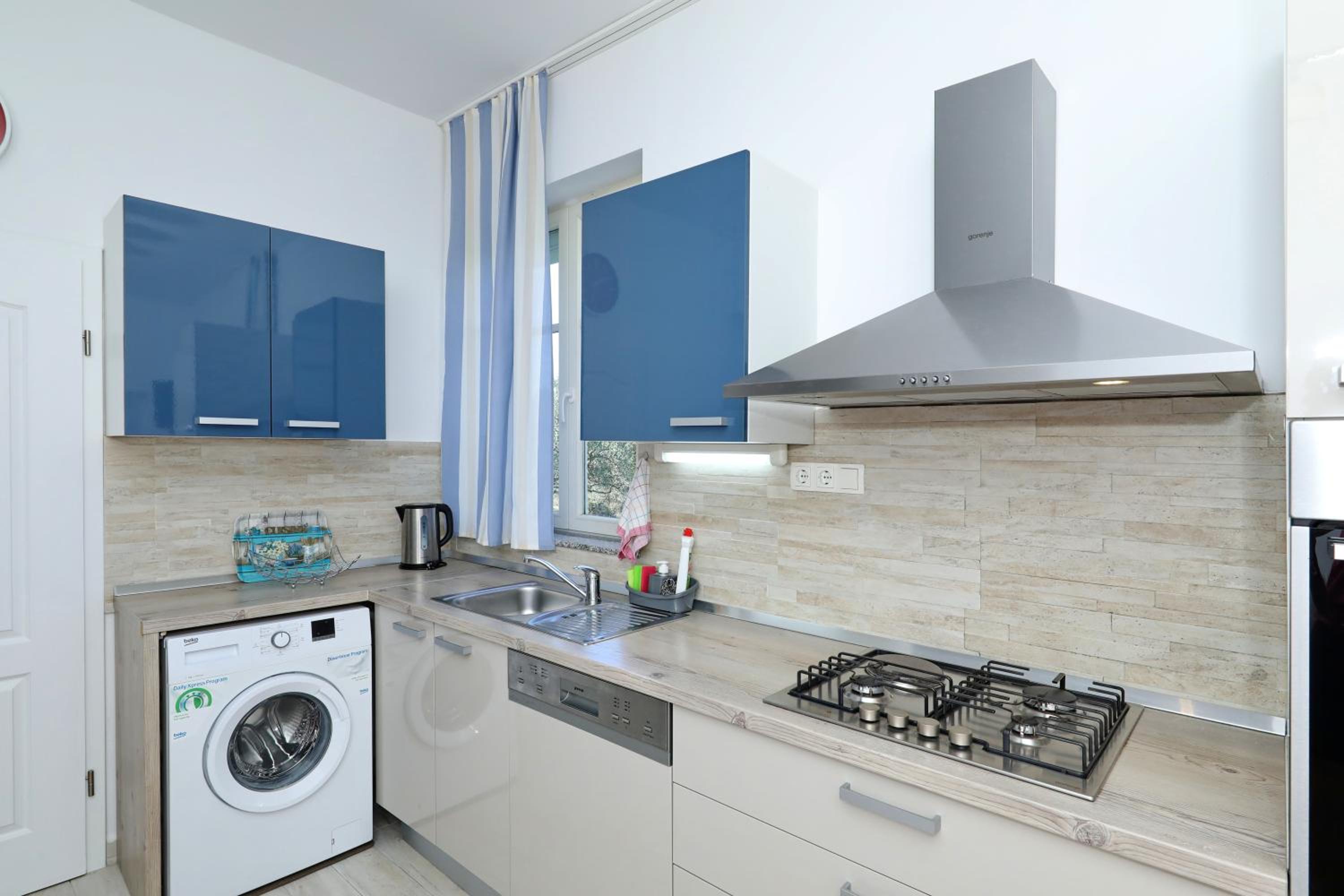 Vanda Land apartment view 5