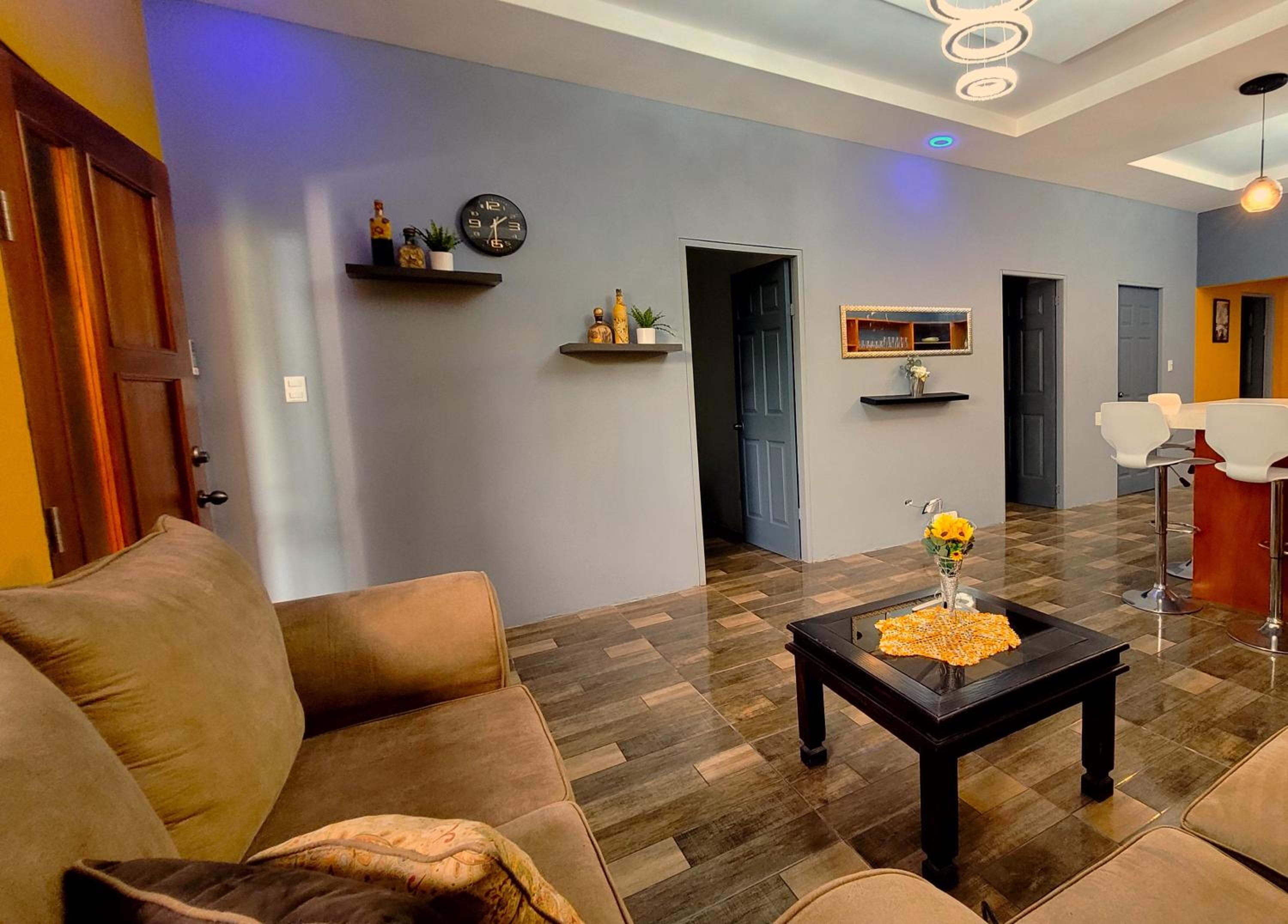 Arenal Family Retreat