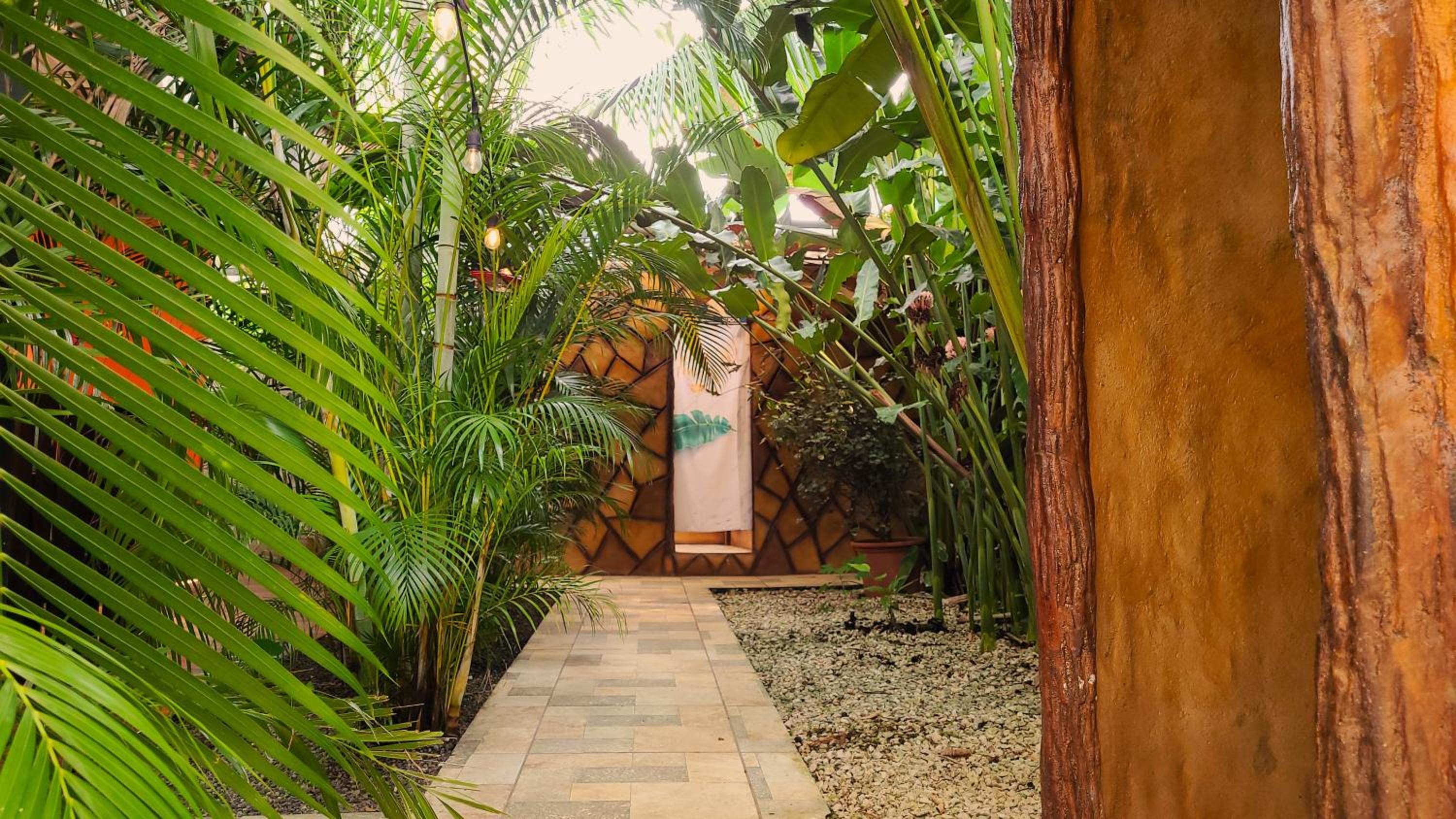 Arenal Family Retreat