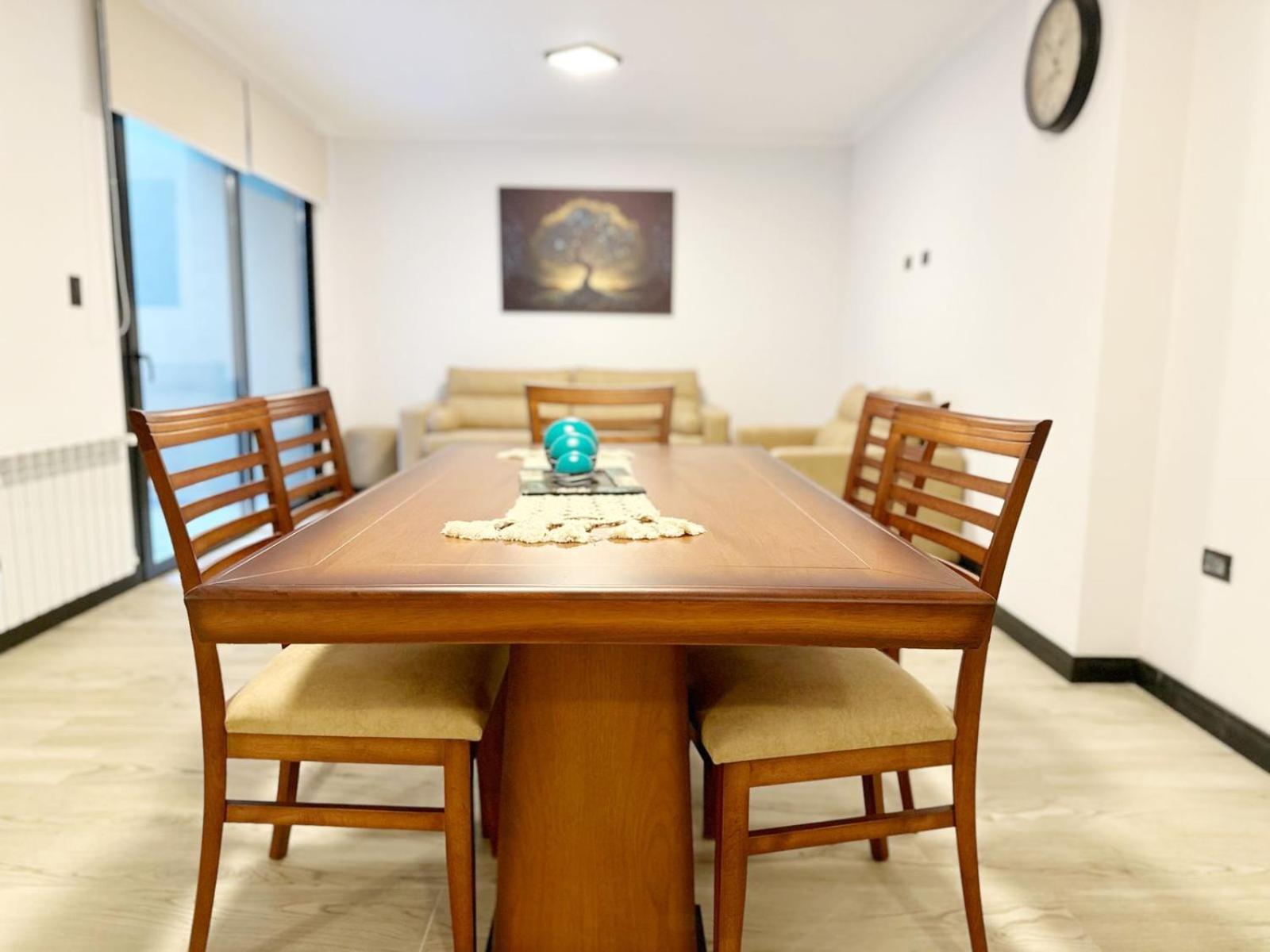 Constantino 6 Apartments