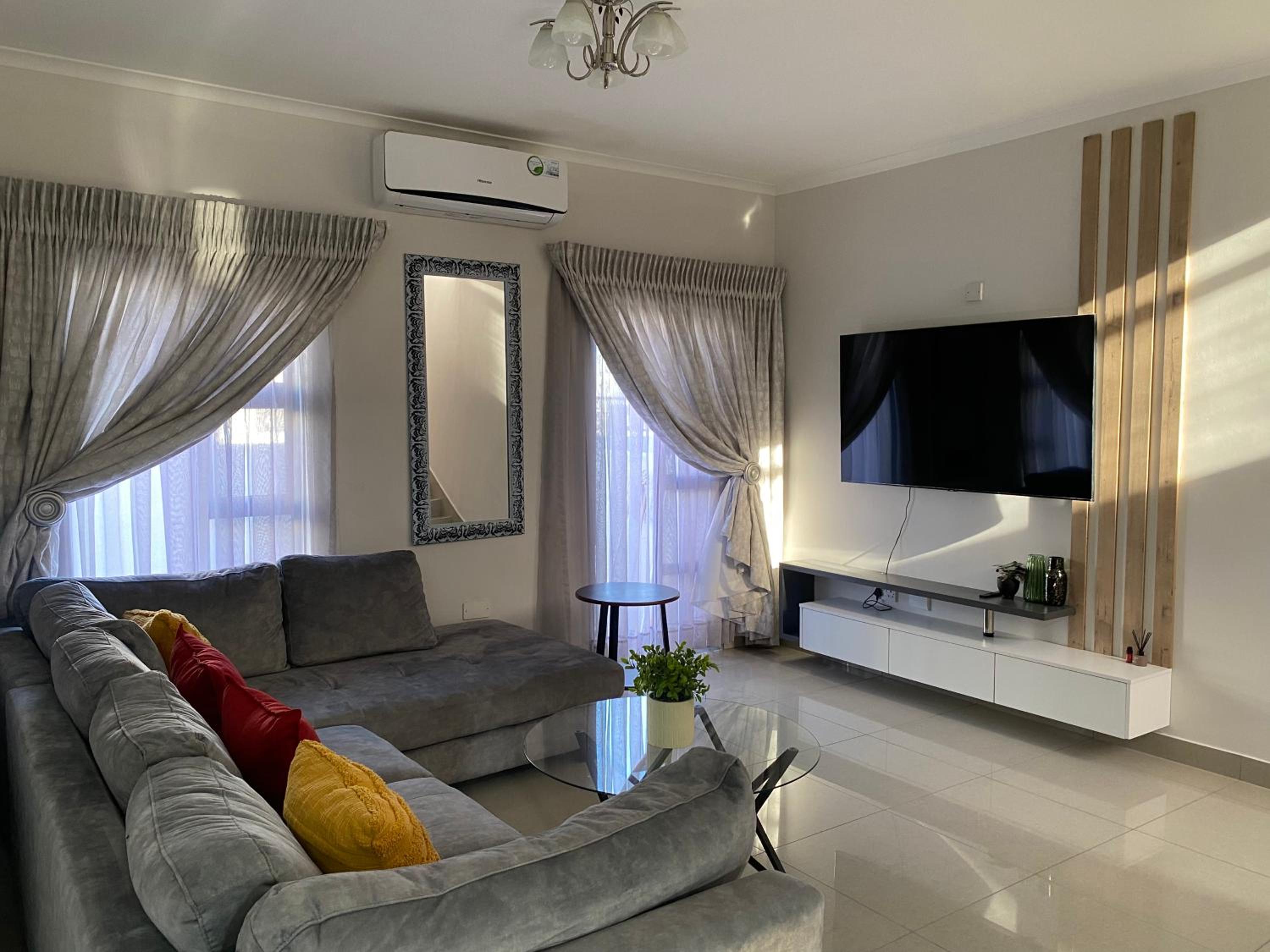 Sunshine Villa