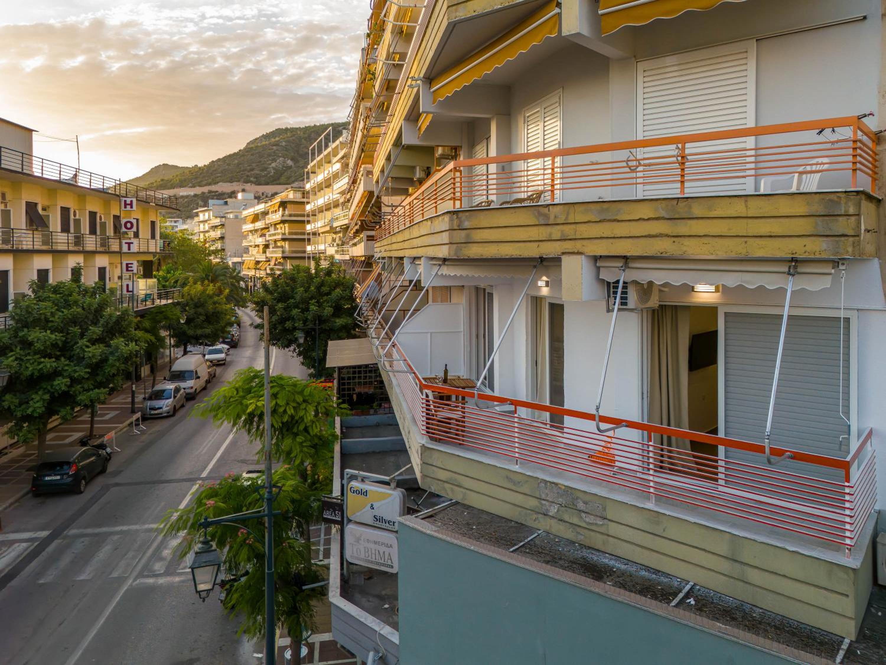 Center of Loutraki Ble Property5