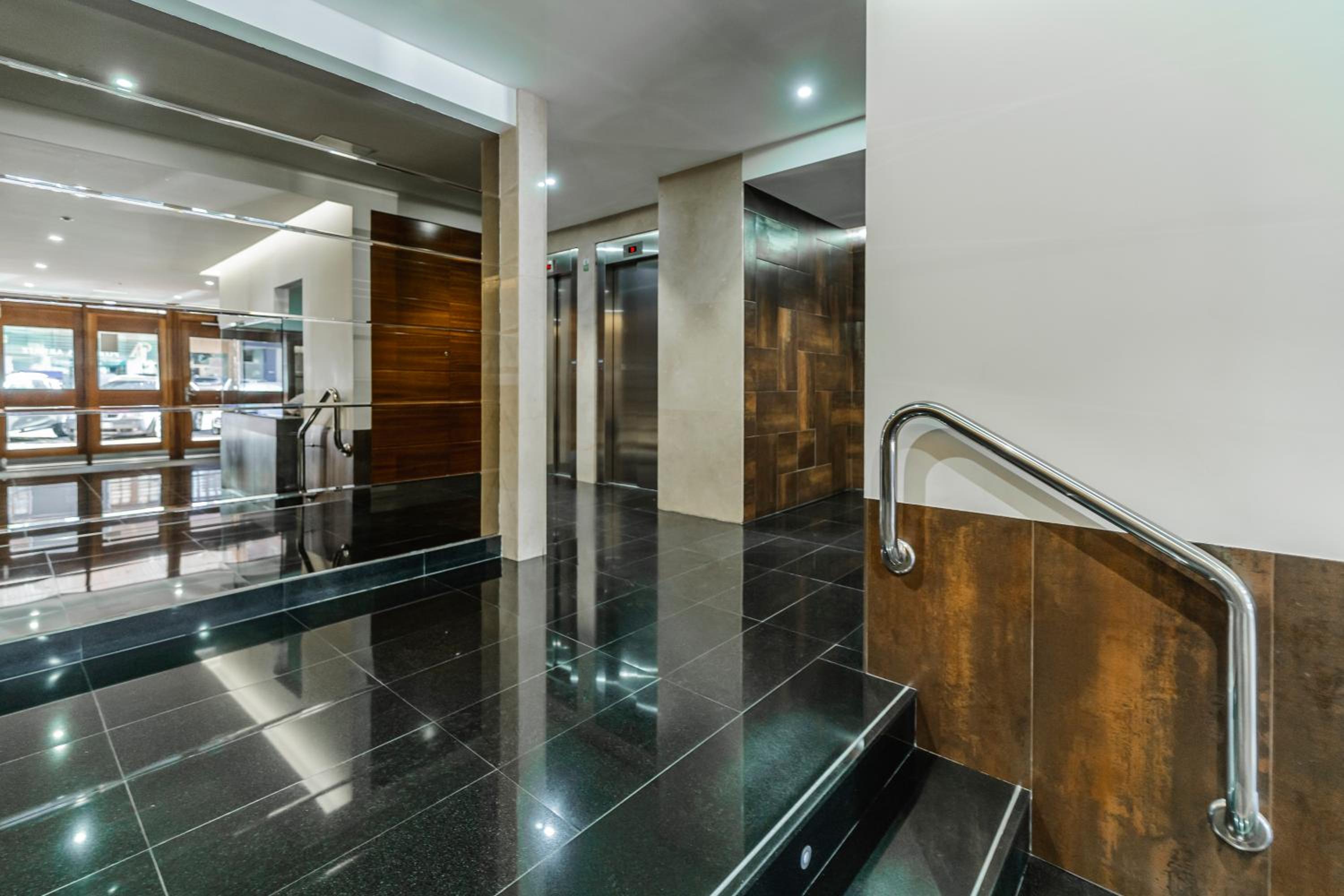 Plaza España - Apartamentos Burgos Deluxe