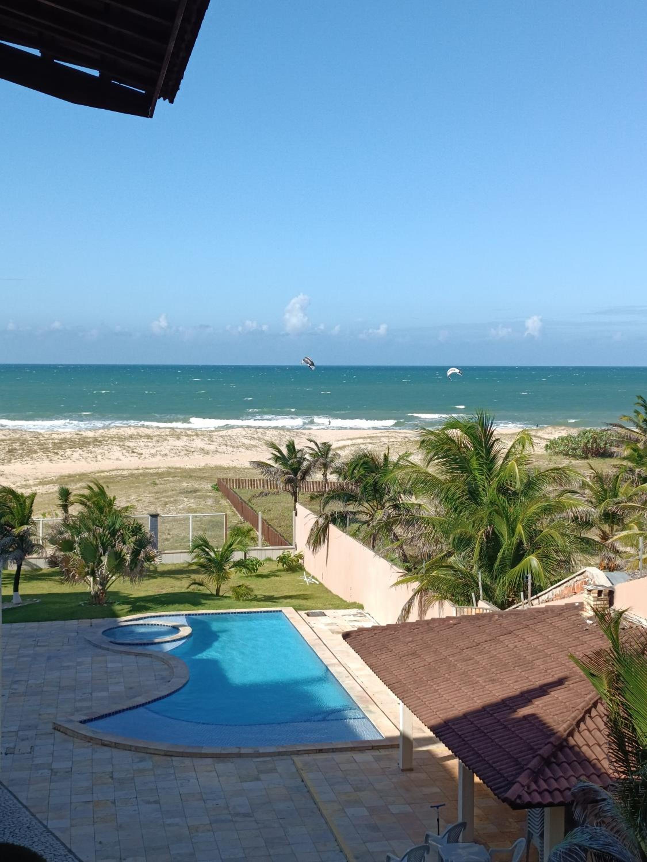 Flat Malua - Apartamento Pé Na Areia Com Vista Mar Taíba-CE