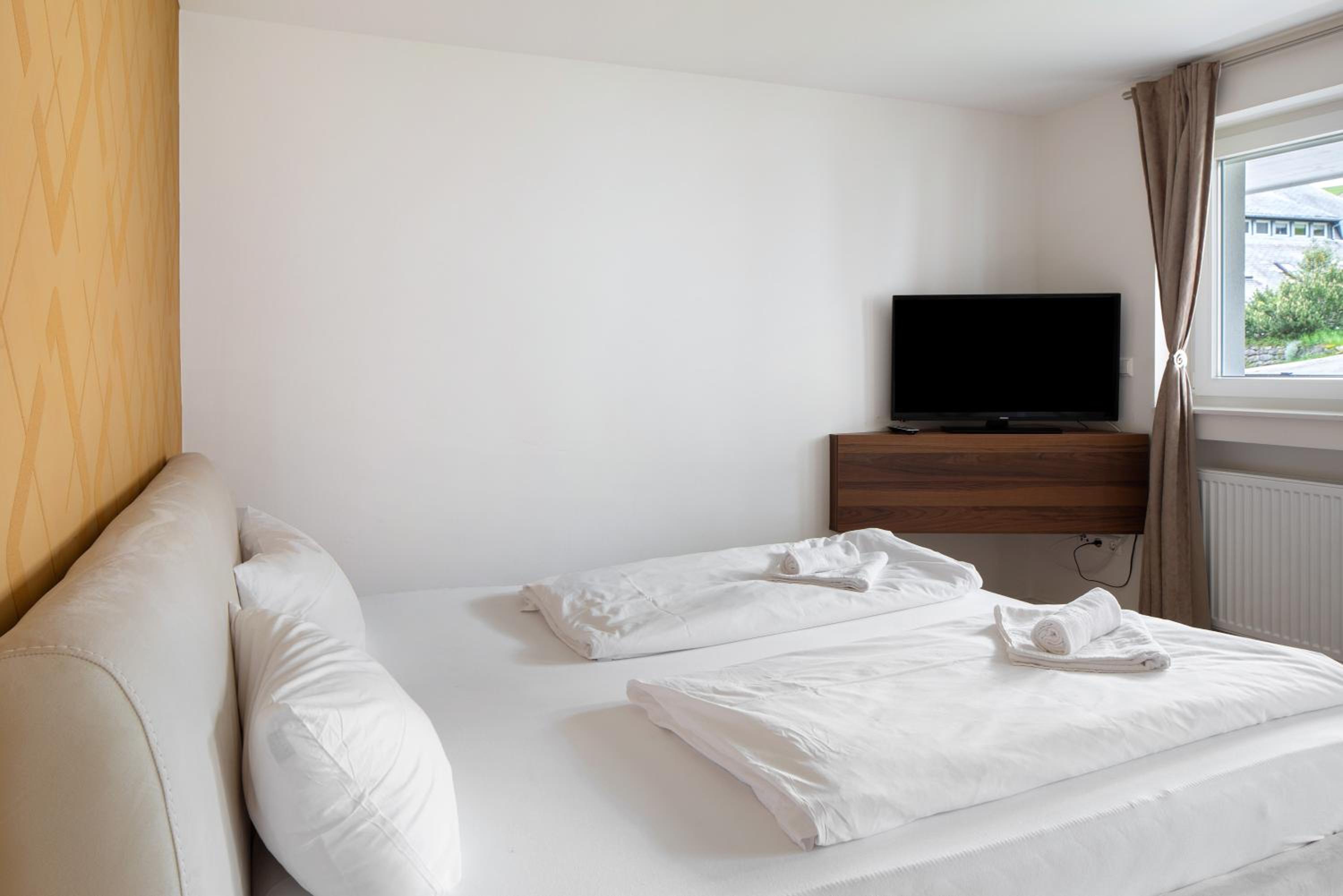 Skylodges