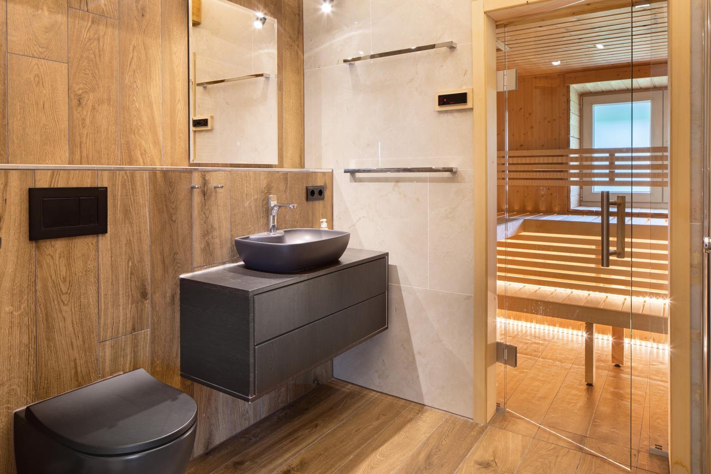 Skylodges