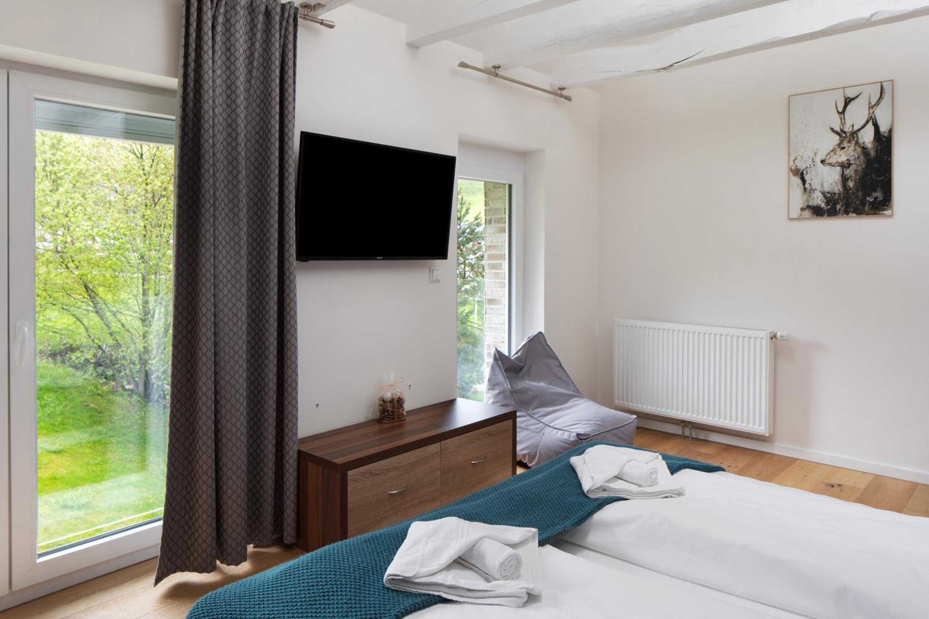 Skylodges