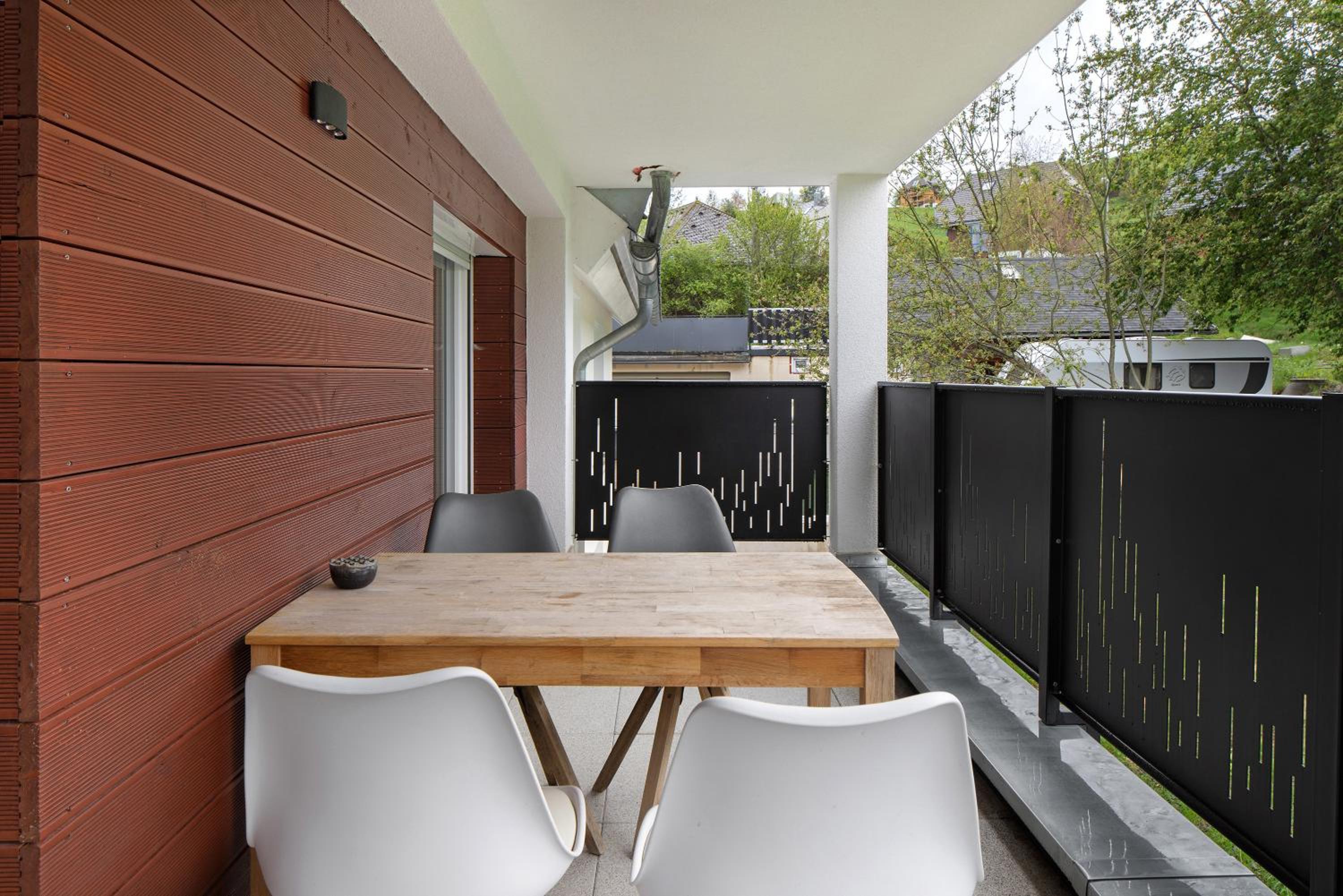 Skylodges