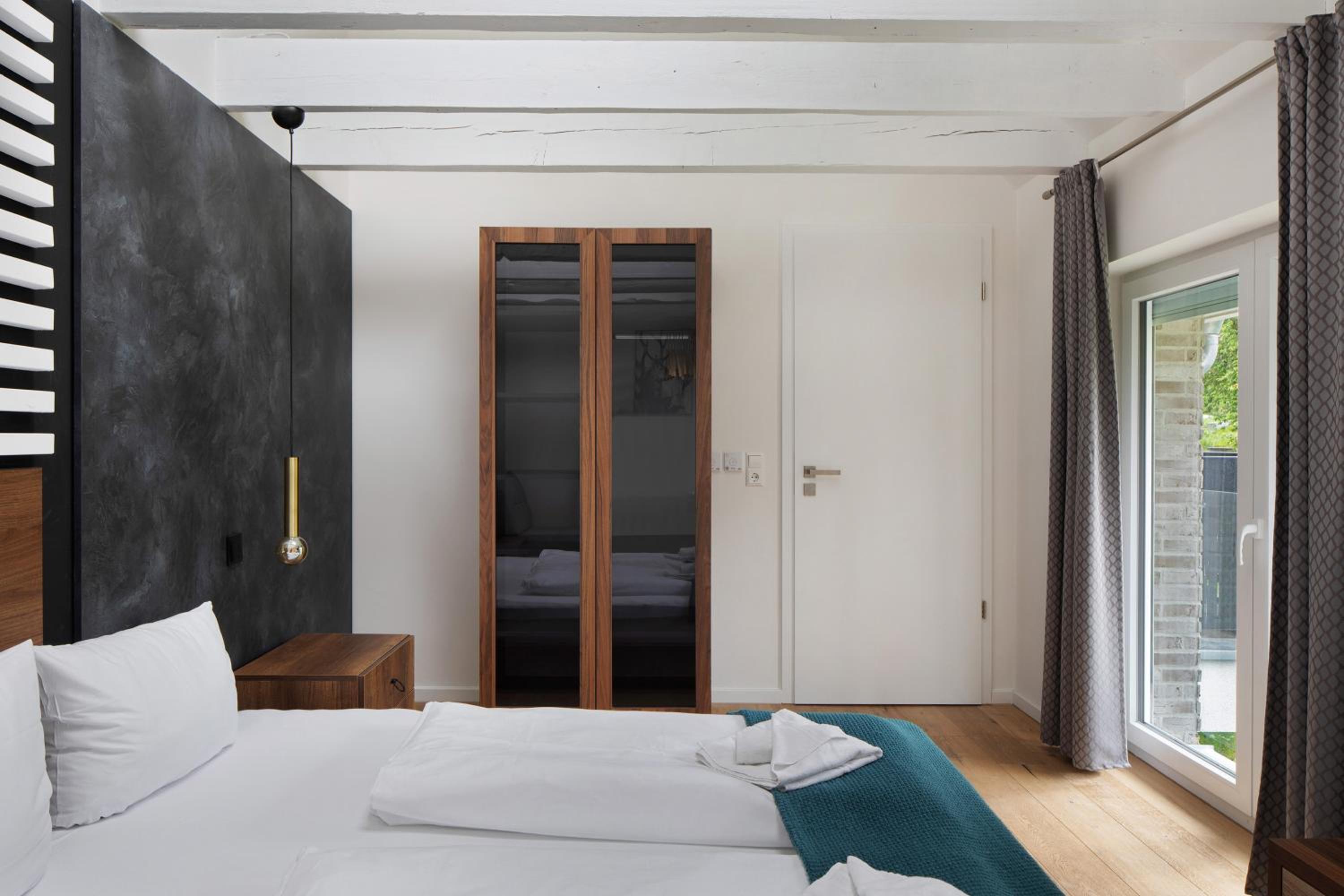 Skylodges