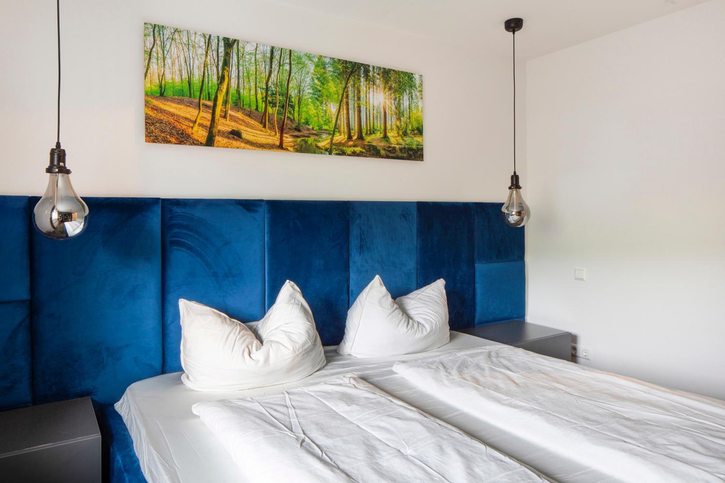 Skylodges