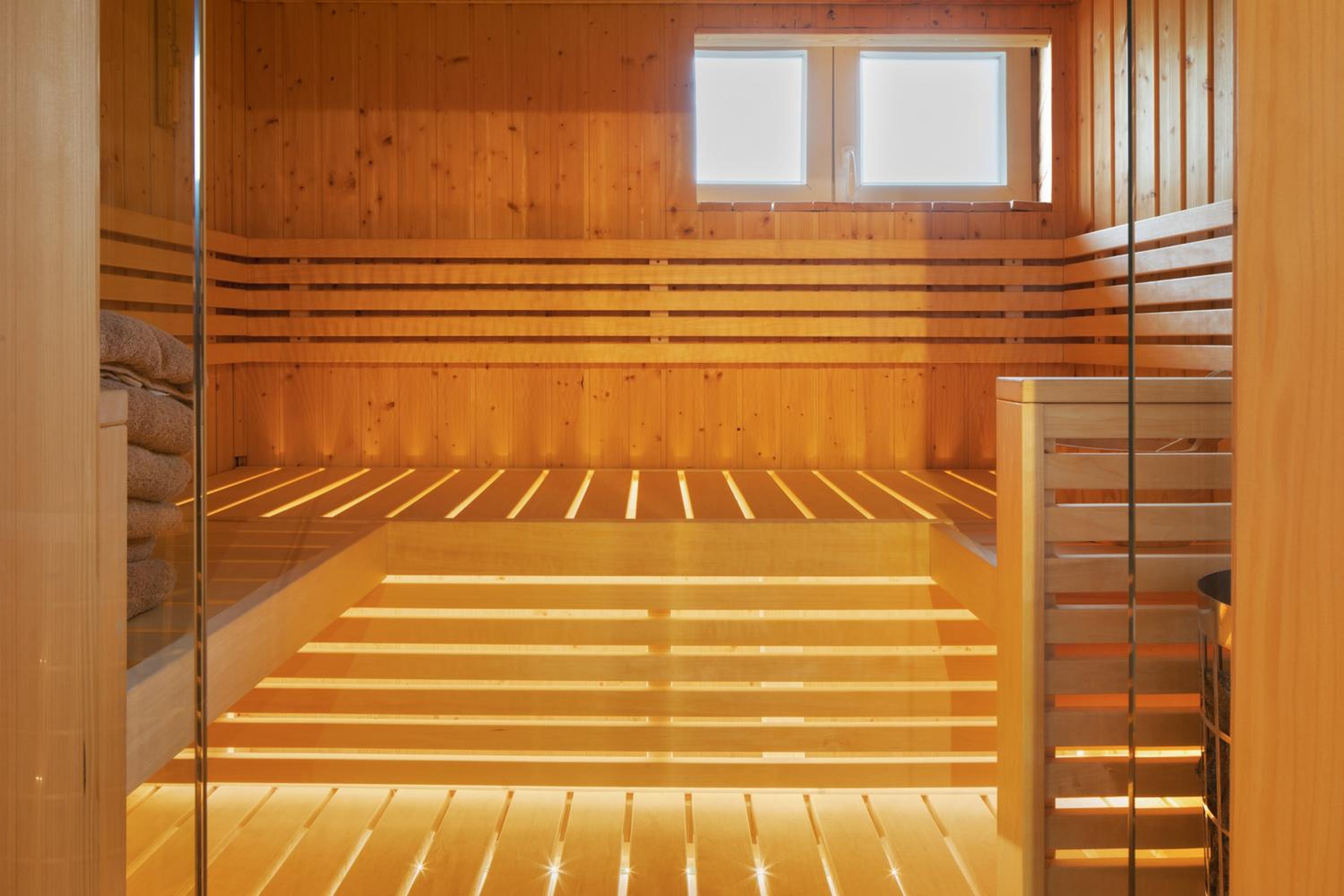 Skylodges