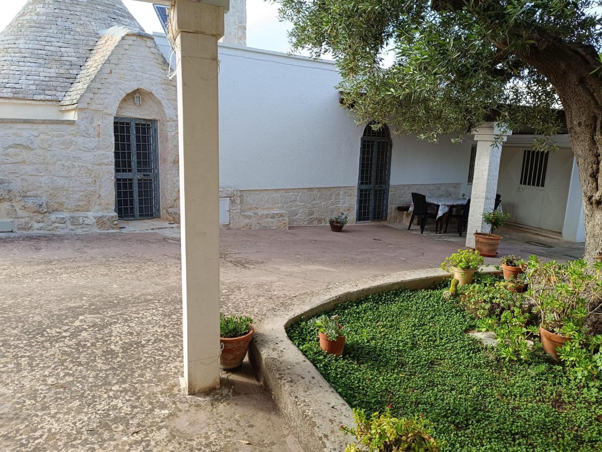 Trullo da Grazia view 3