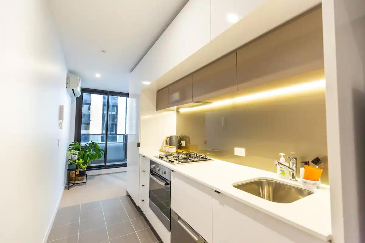 Cosy apartment in the heart of CBD with Wifi & Parking