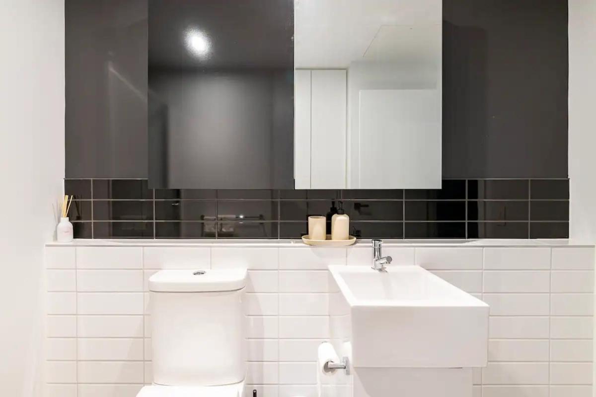 Cosy apartment in the heart of CBD with Wifi & Parking