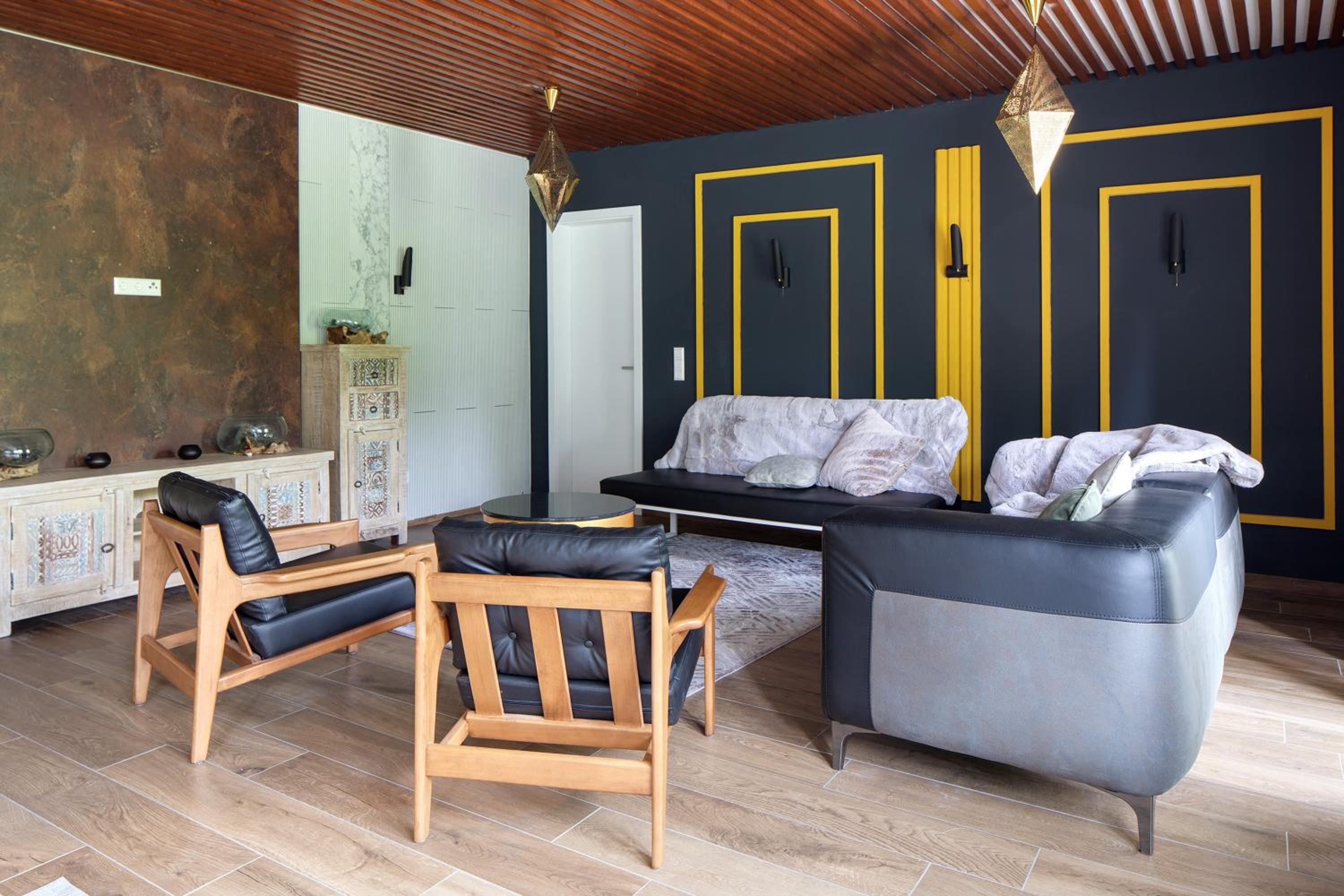 Skylodges
