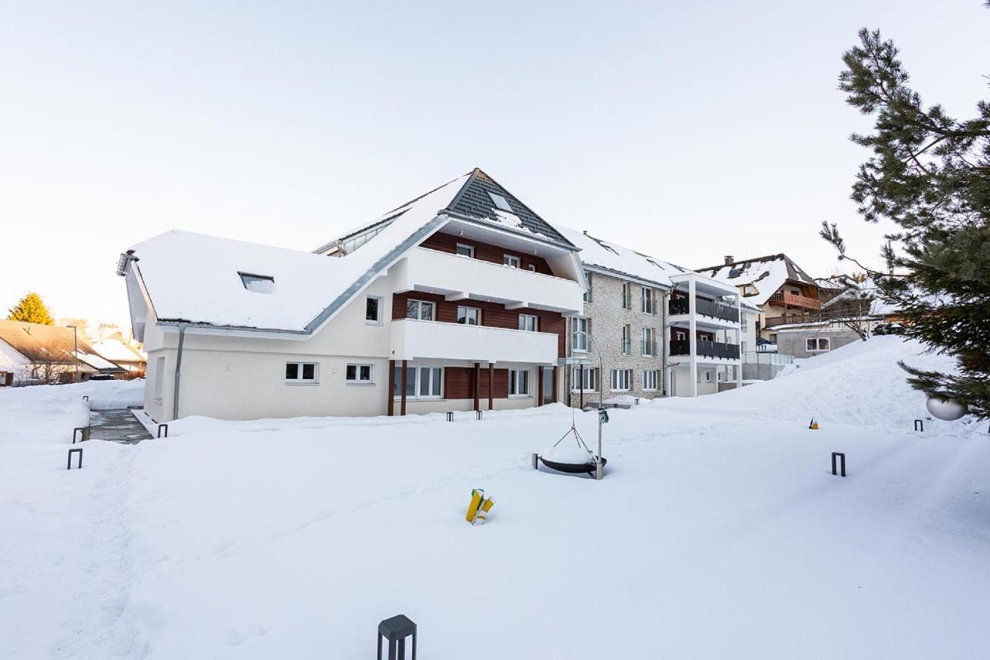 Skylodges