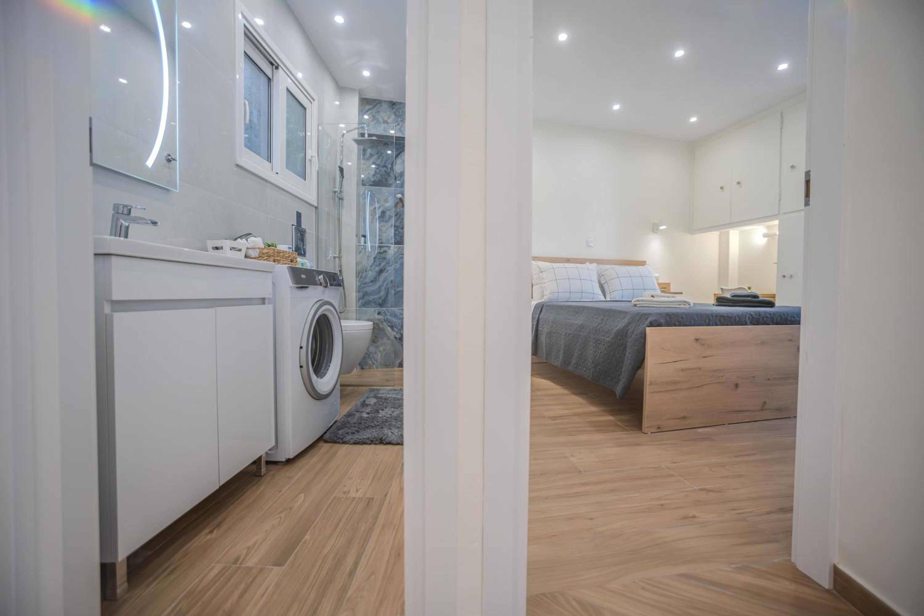 Center of Loutraki Ble Property5