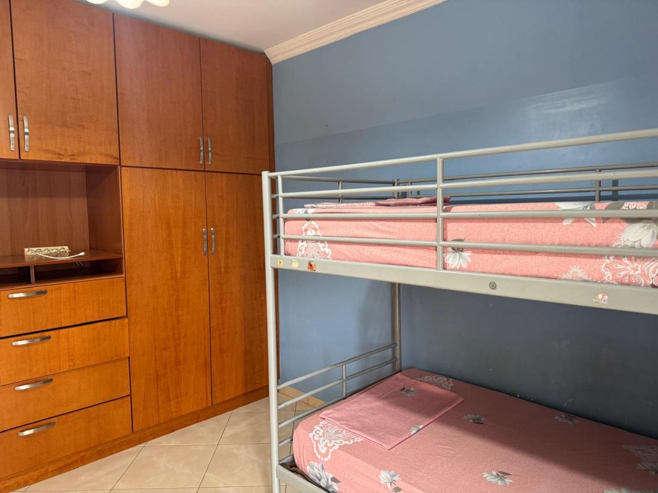 Vales Apartment