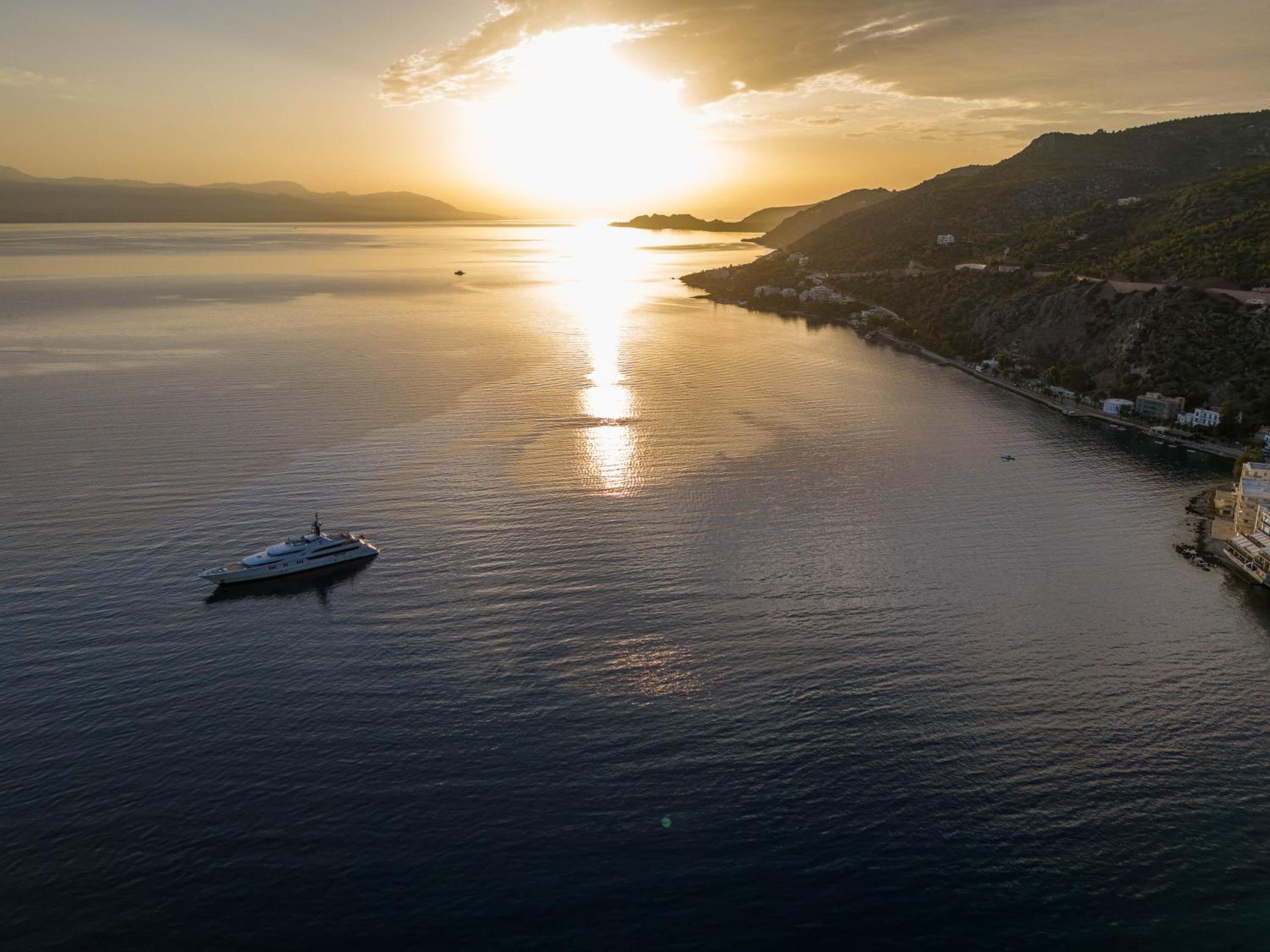 Center of Loutraki Ble Property5