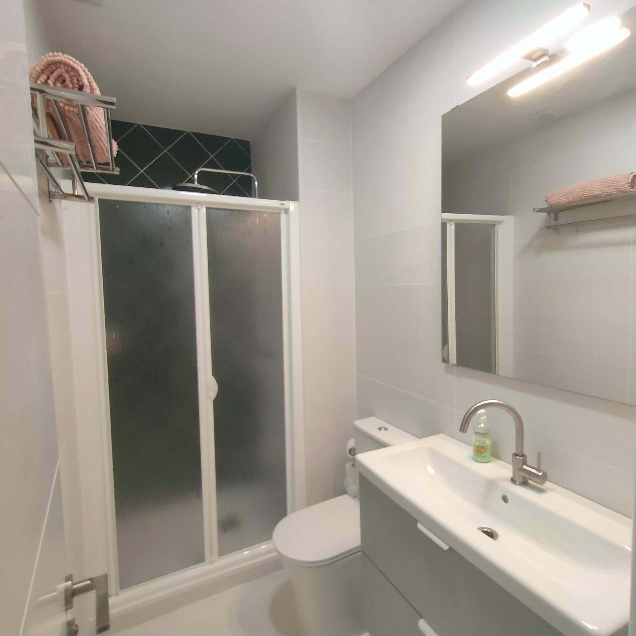 Apartamentos Megaleon