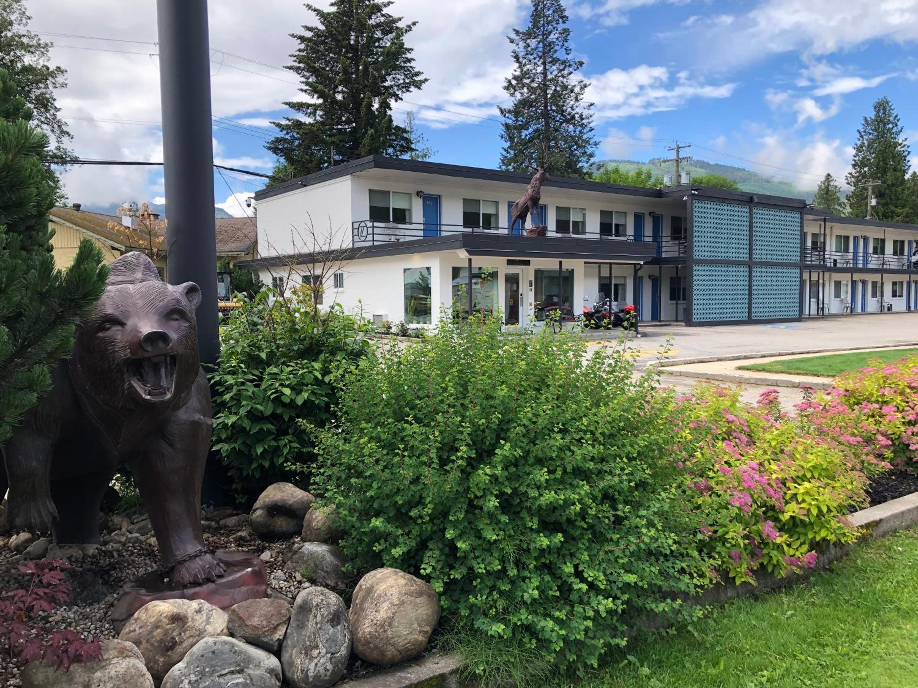 Revelstoke Lodge