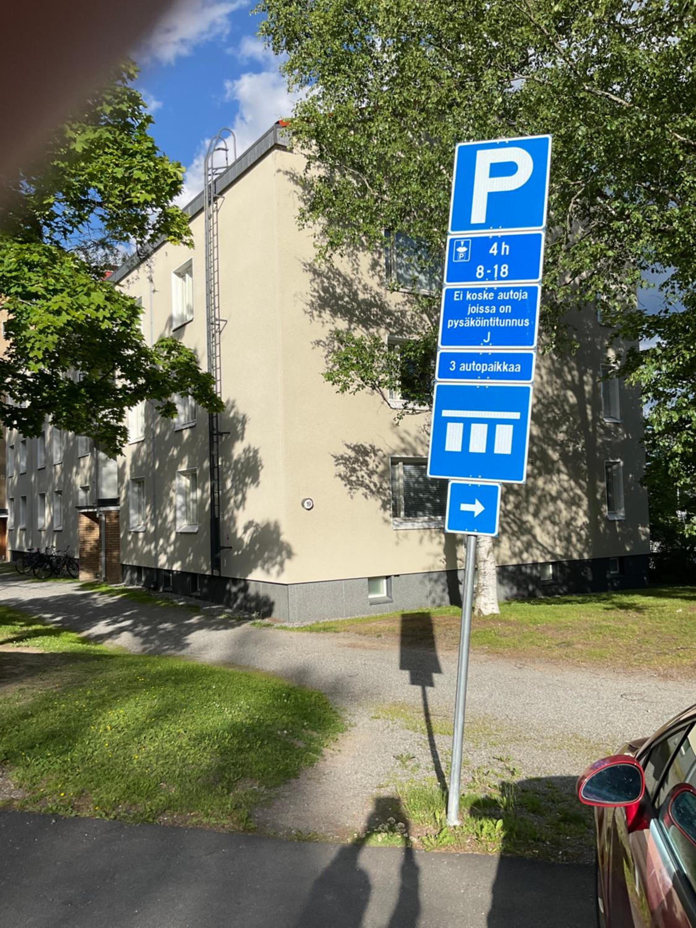 Retrohenkinen taiteilijakoti - Tampere Kaleva