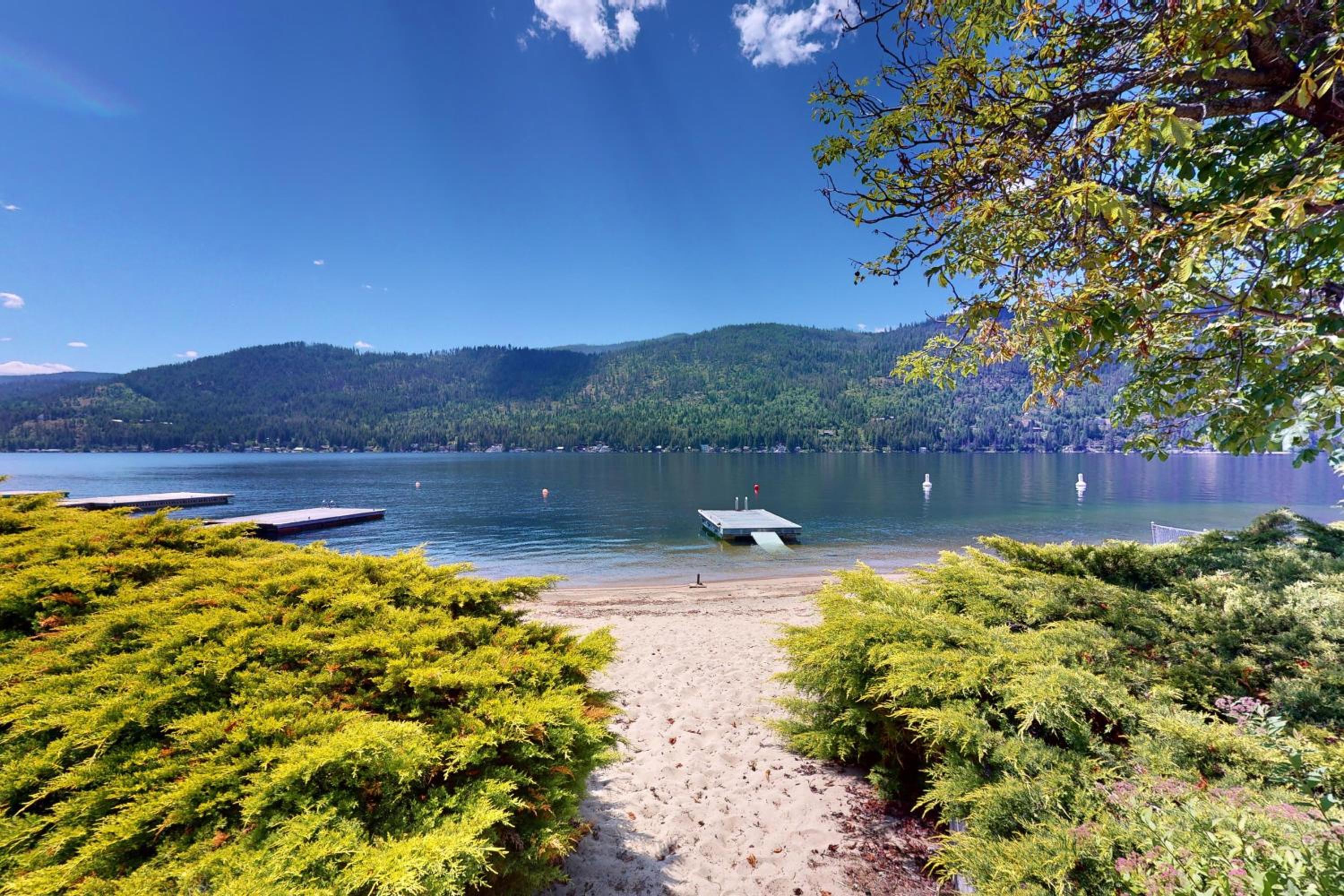 The Re-Treat at Christina Lake
