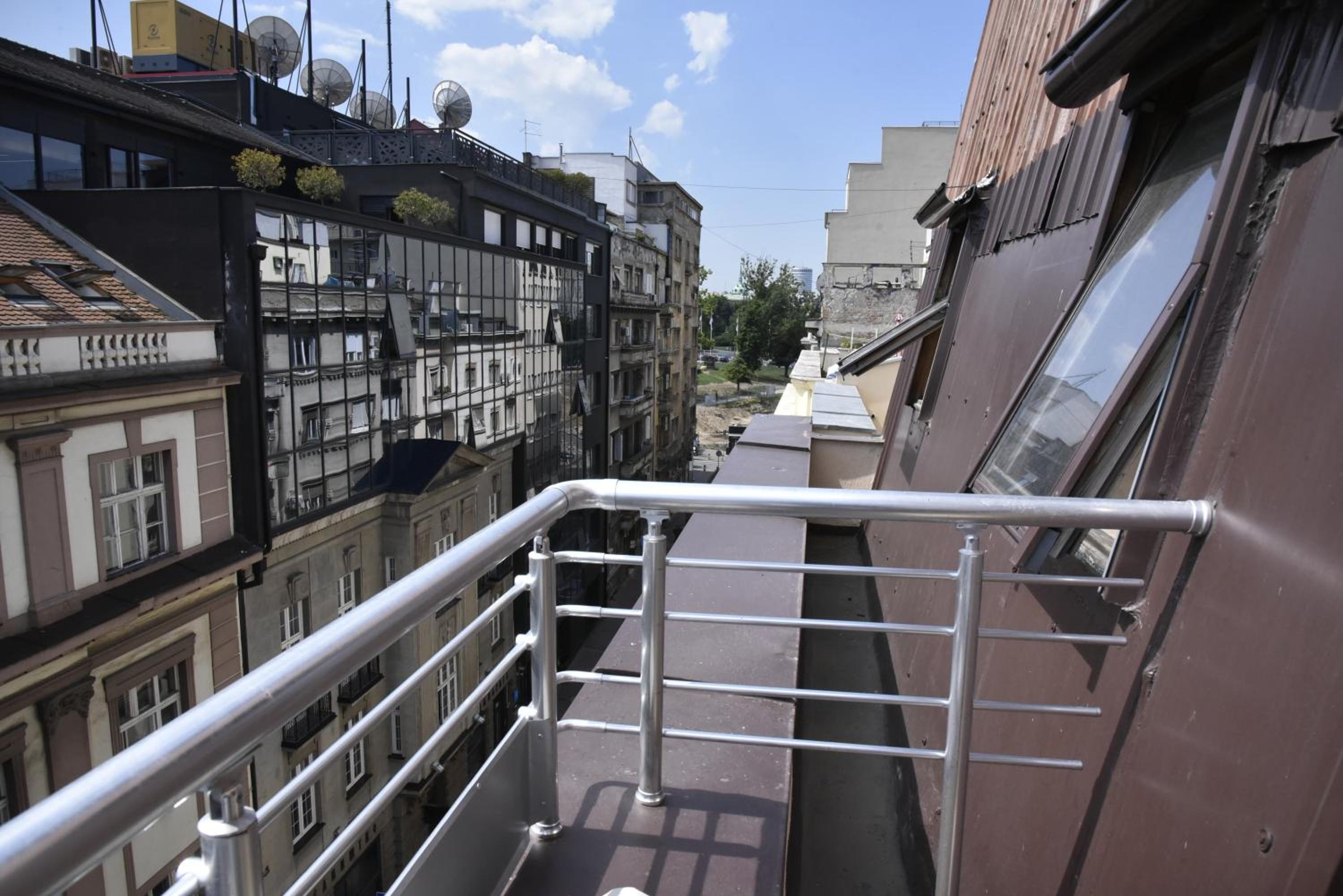 Belgrade Center Cozy Penthouse