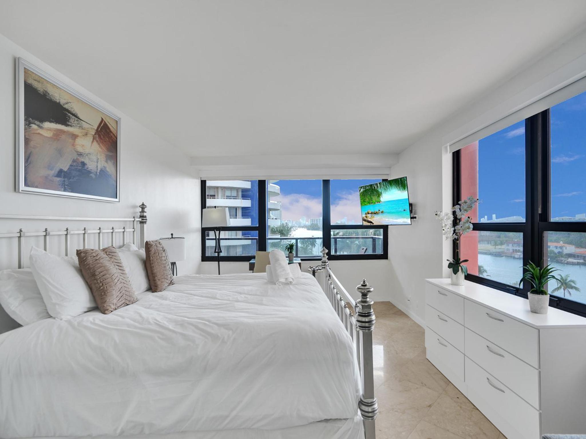 Beach Resort condo 921 view 4