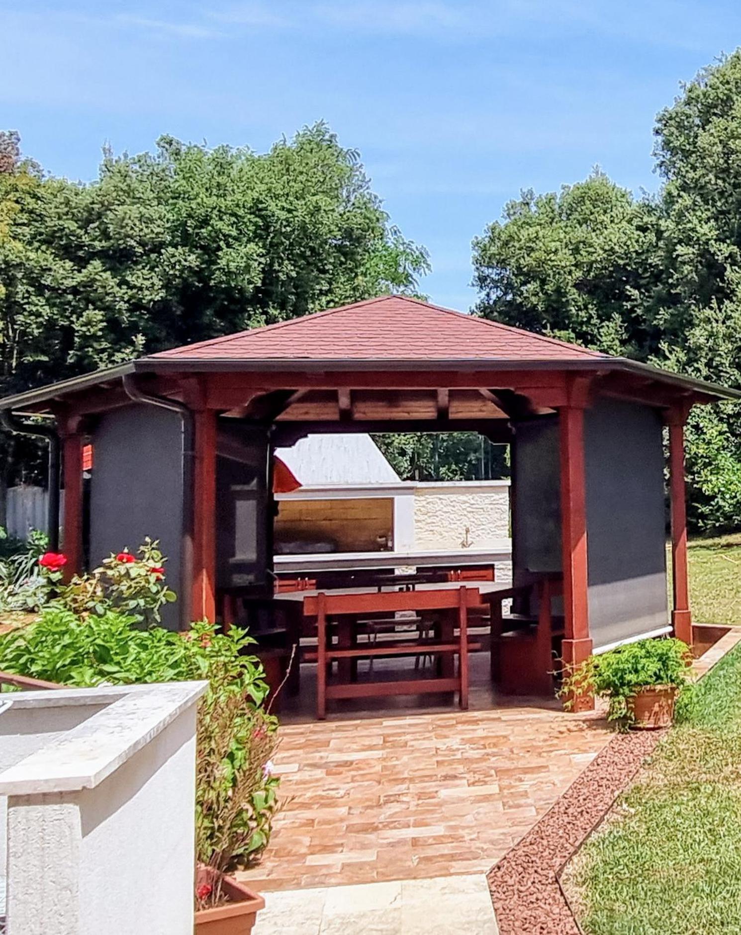Apartmani Senka