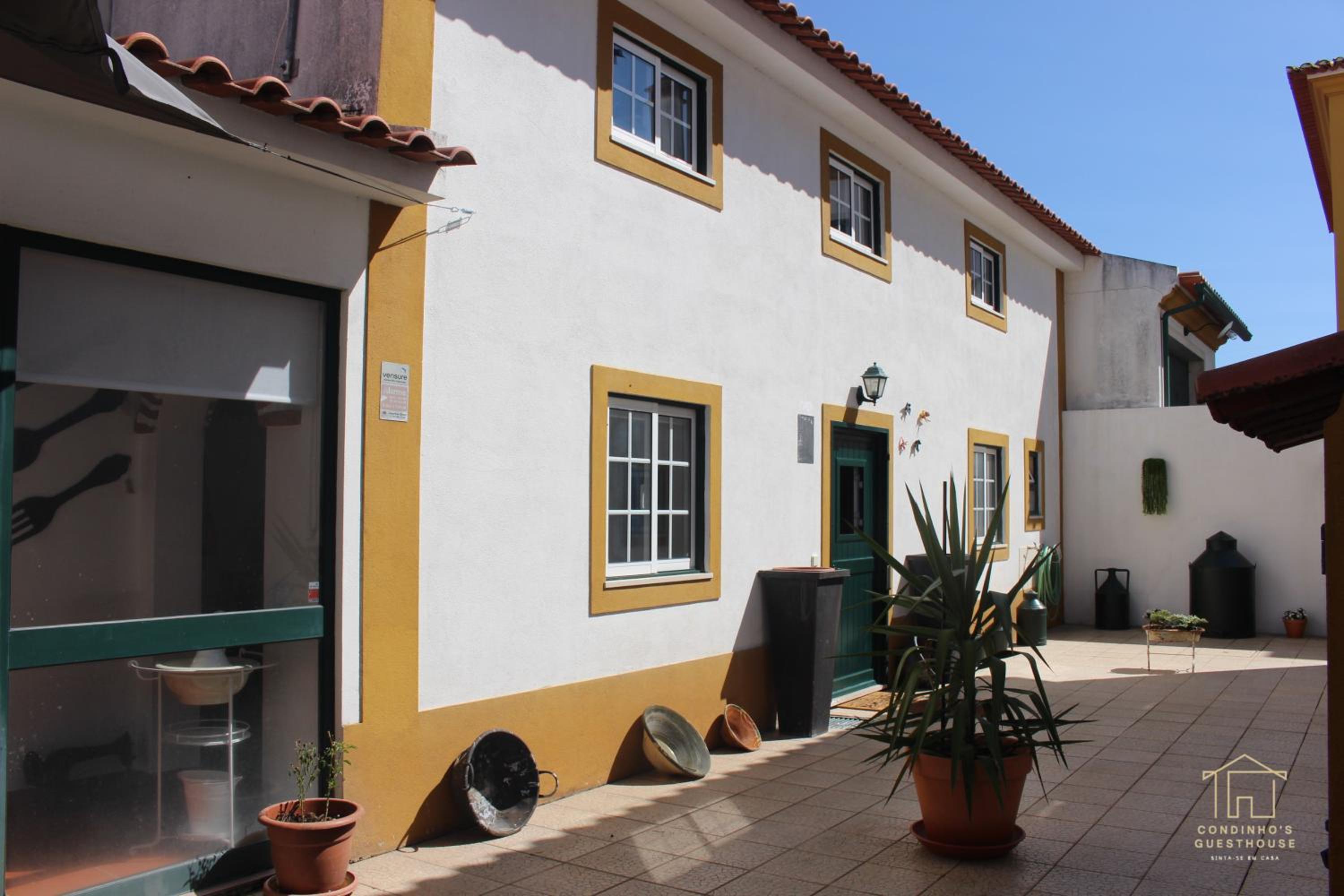 Condinho's Guest House