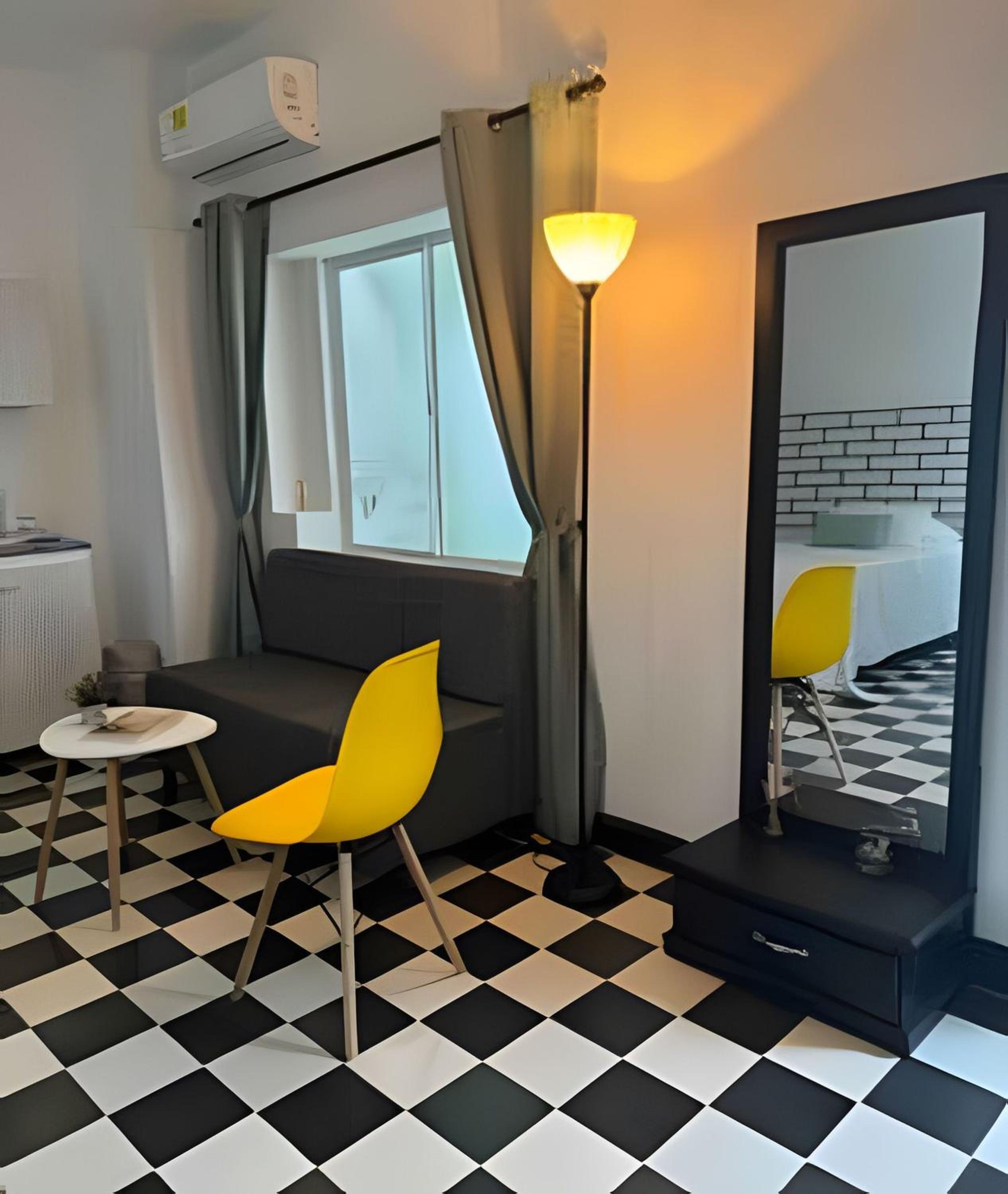 hotel room