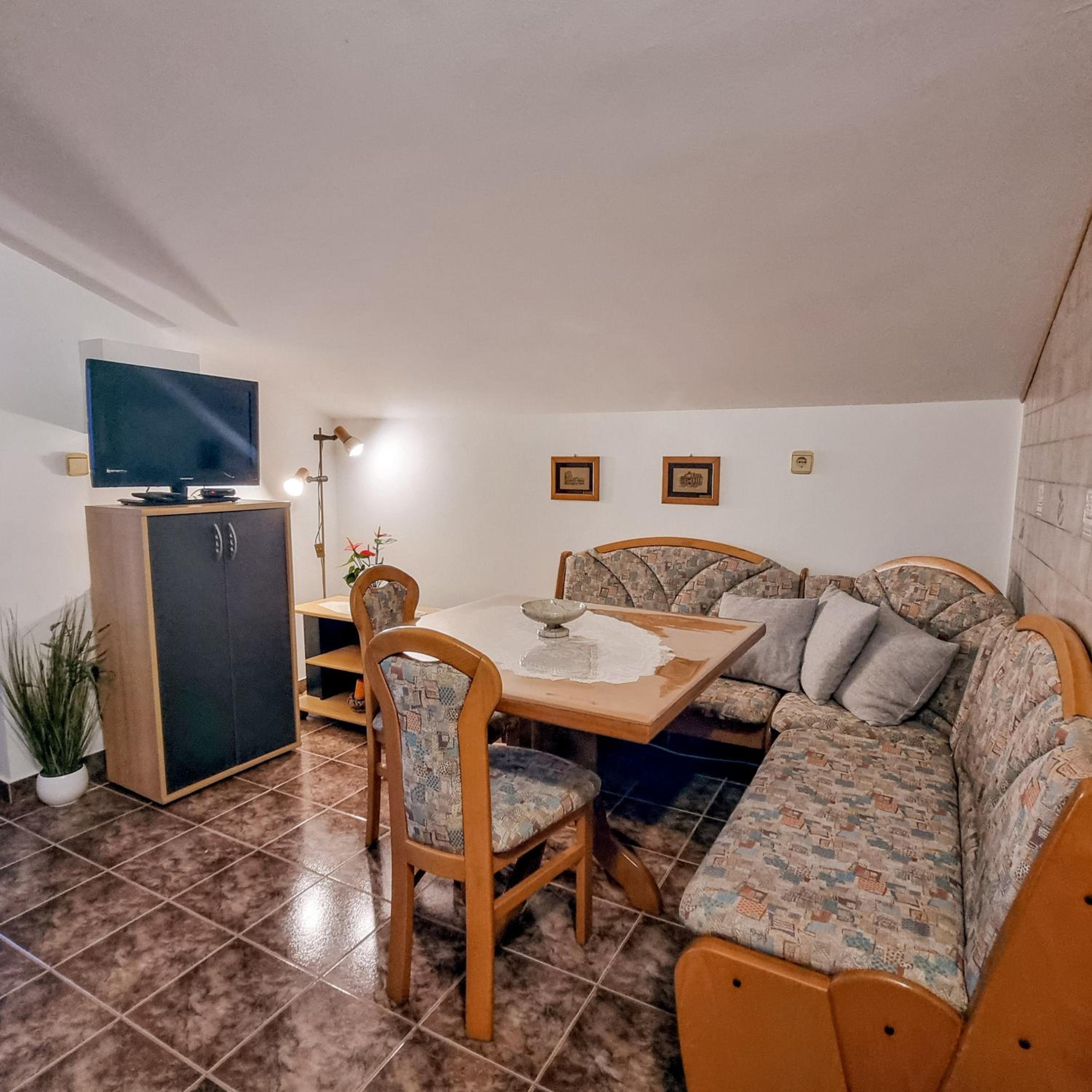 Apartmani Senka