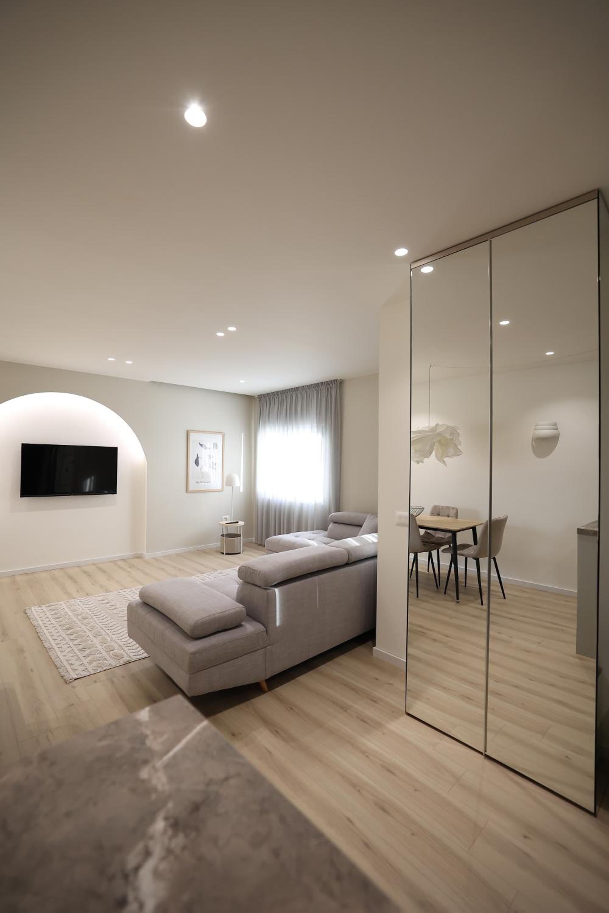 Sunshine Apartments