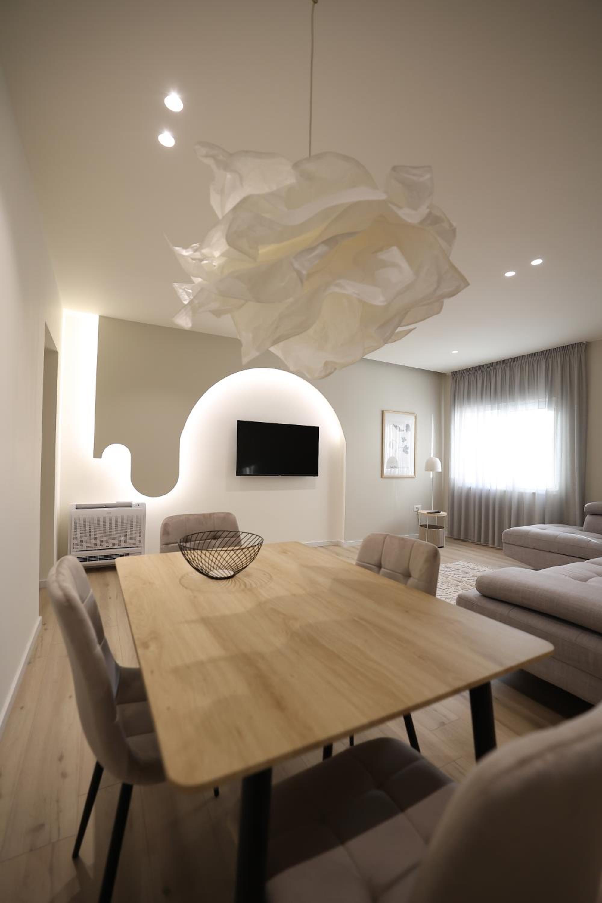 Sunshine Apartments