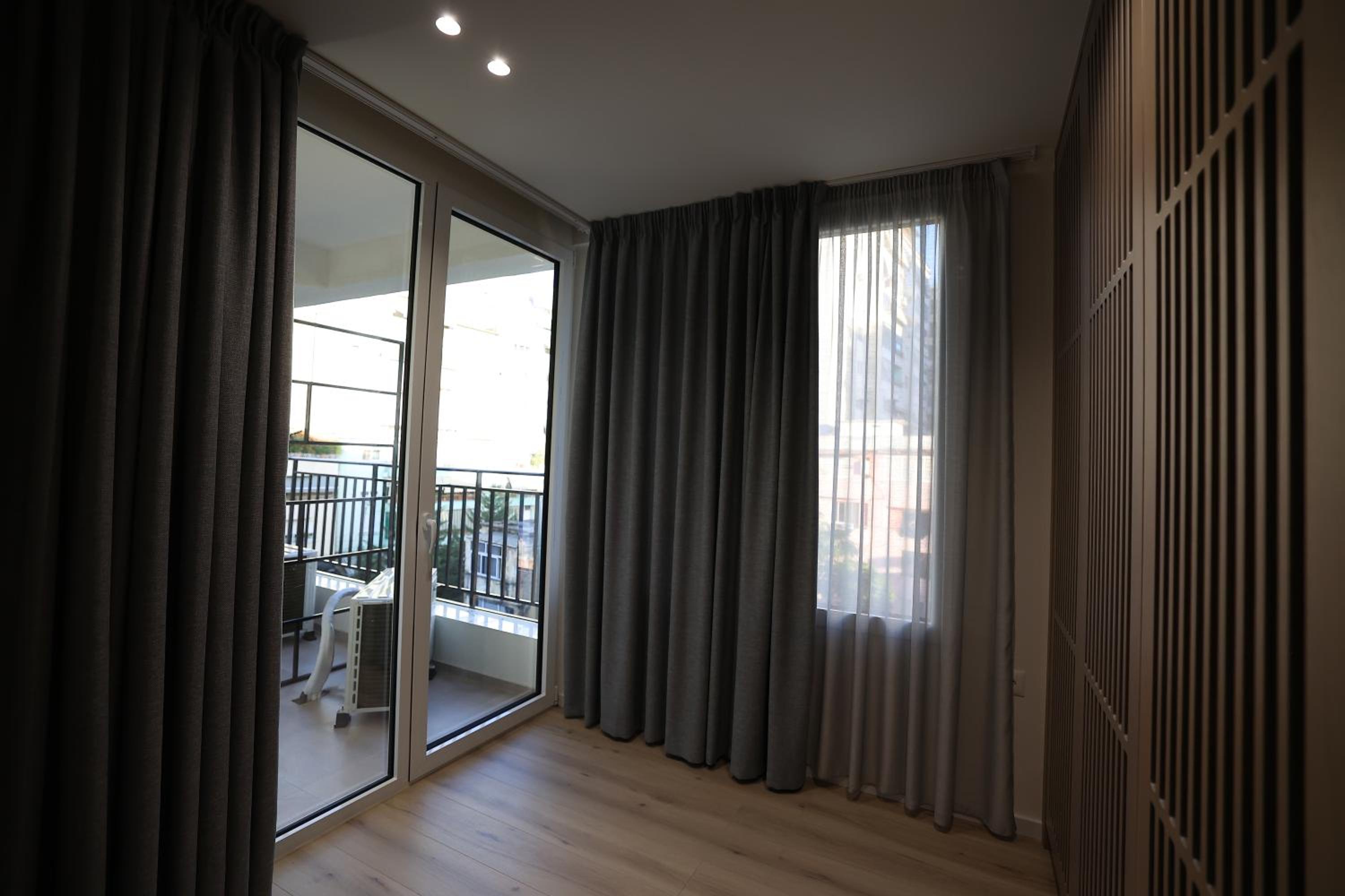 Sunshine Apartments