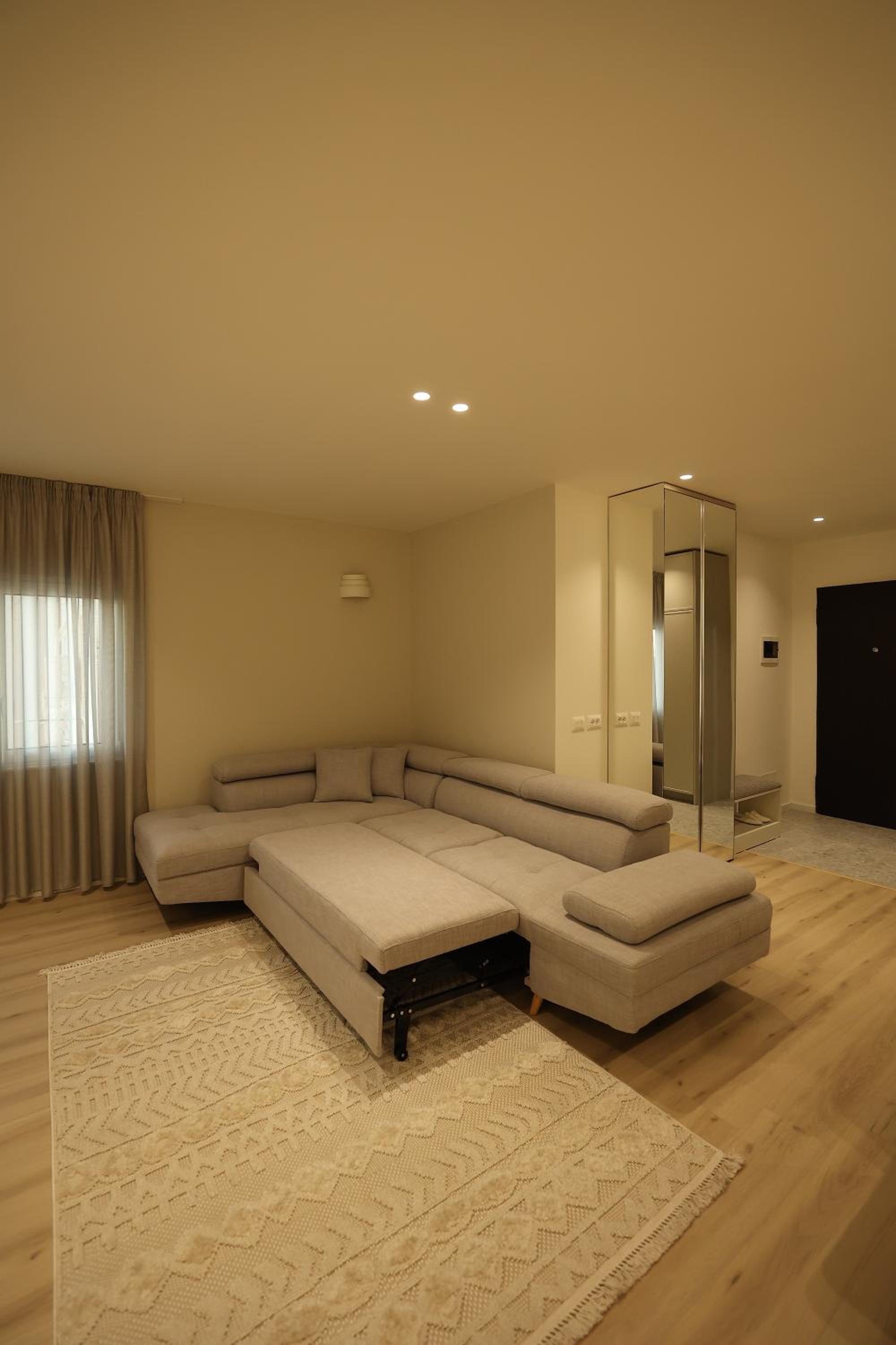Sunshine Apartments