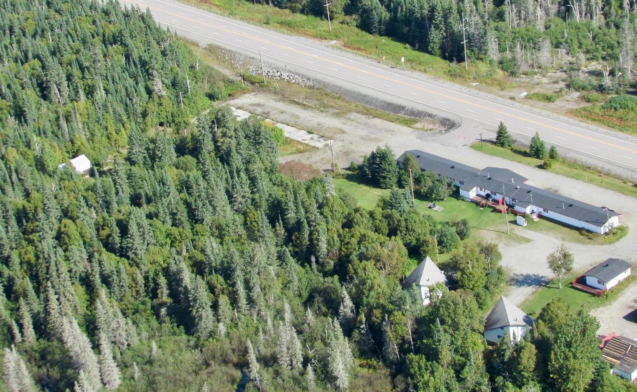 Wawa Northern Lights Motel and Chalets