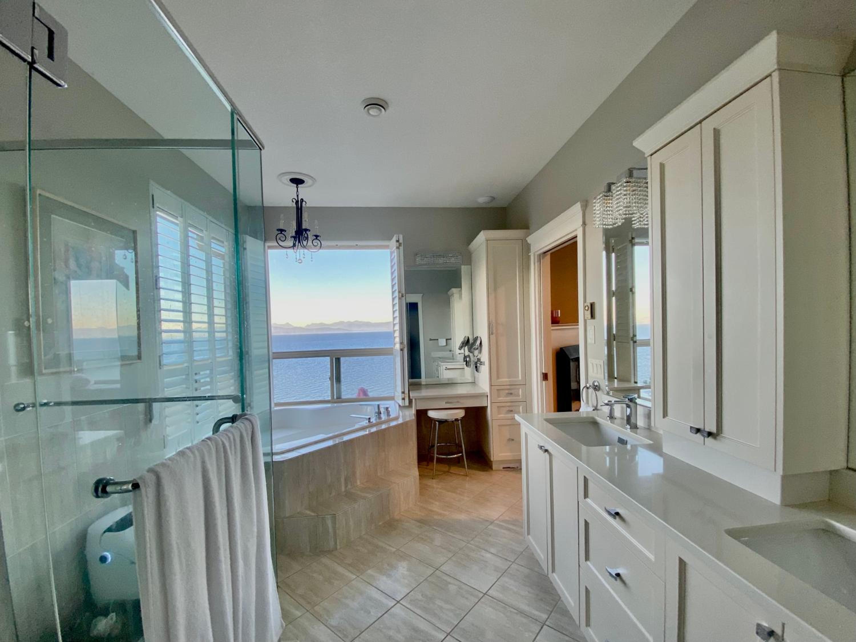 Oceanfront Gated villa