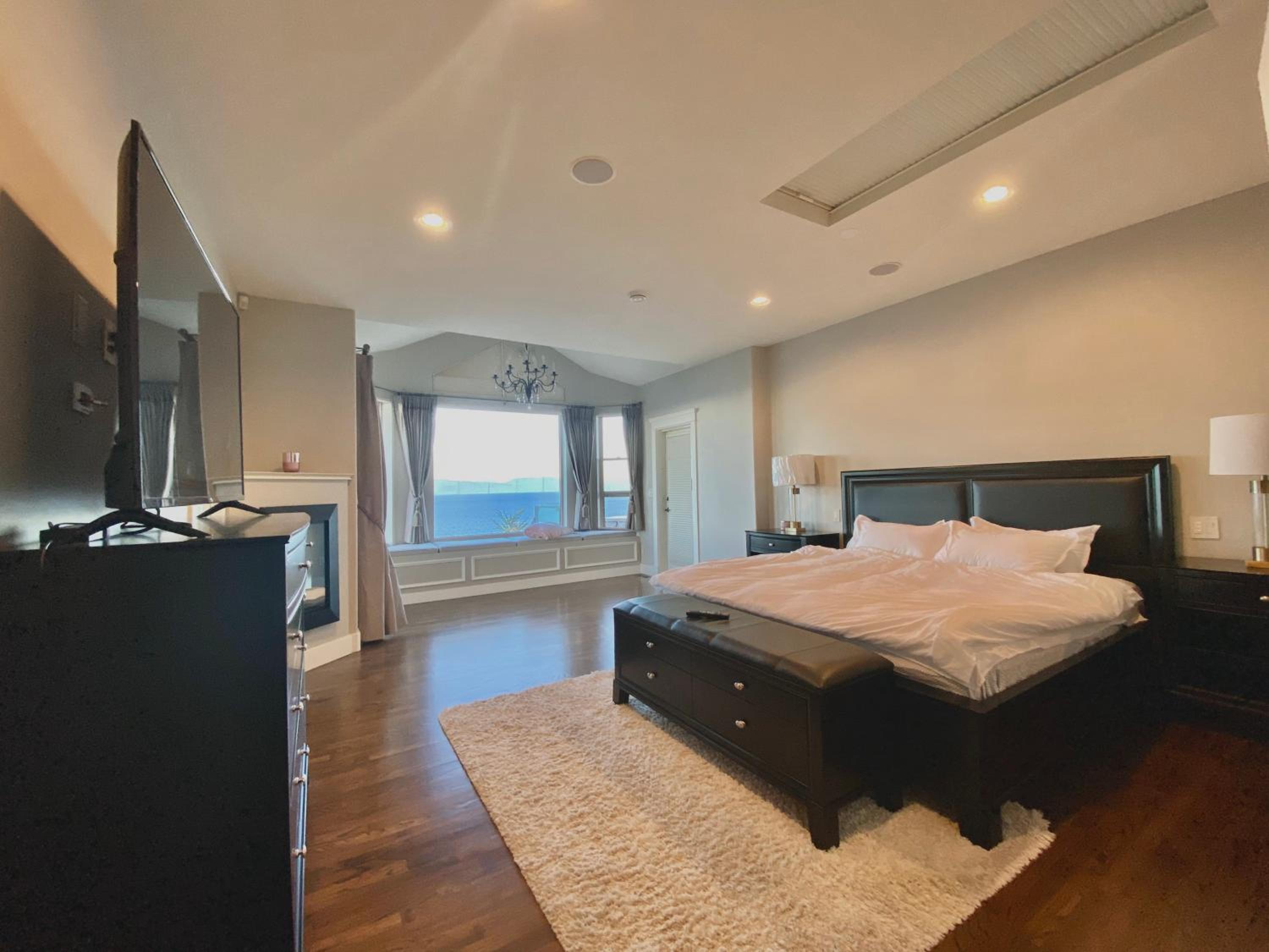 Oceanfront Gated villa