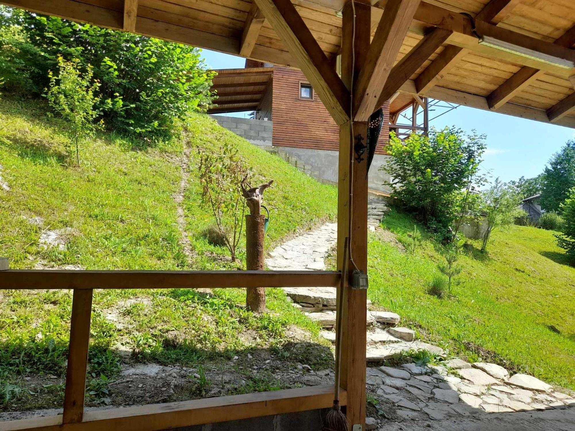 Cabana de lemn Lacul Bicaz