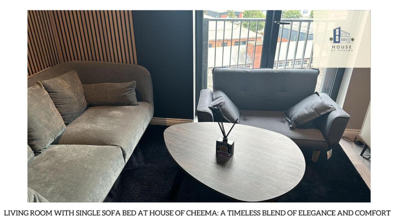 Your Leeds Heritage Base Flat 120 Serenity view 4